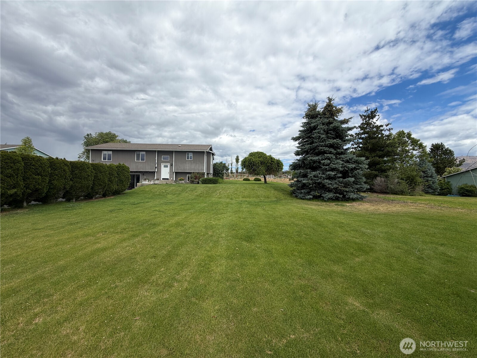 324 Omak River Road Property Photo 30