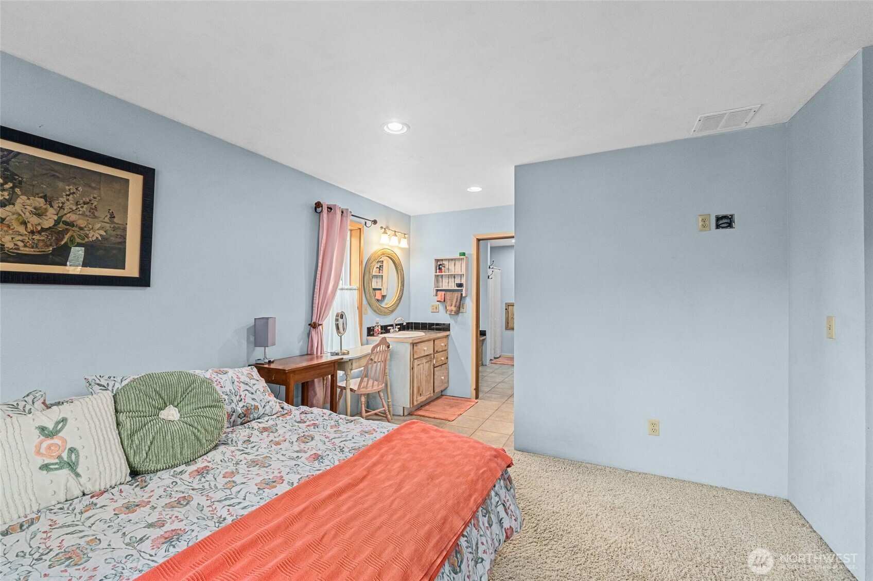 40048 Cayuse Cove Property Photo 10