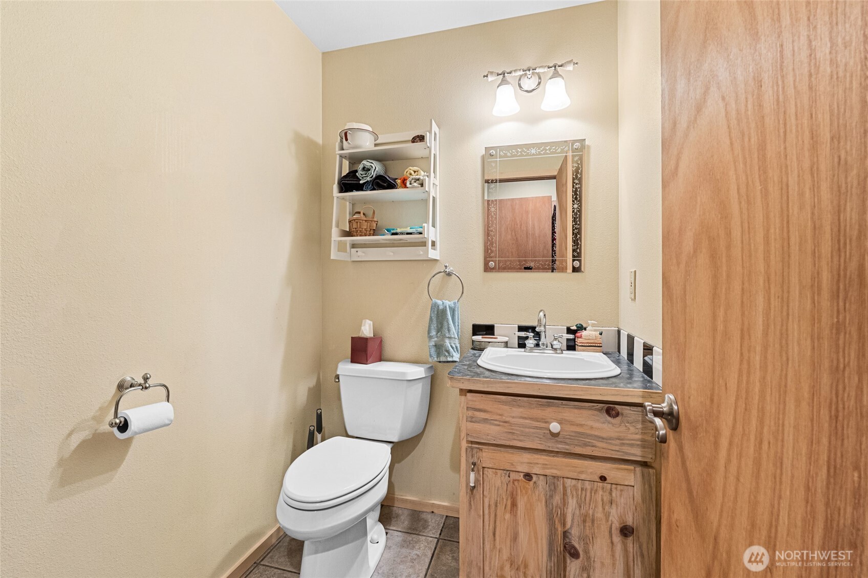 40048 Cayuse Cove Property Photo 15