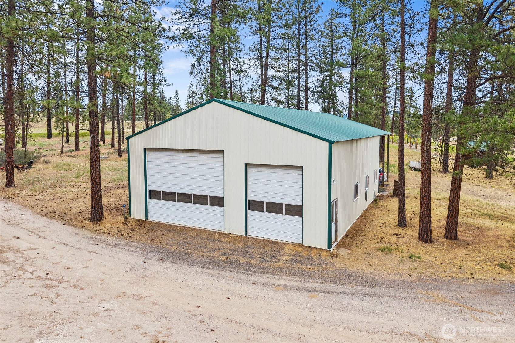 40048 Cayuse Cove Property Photo 21