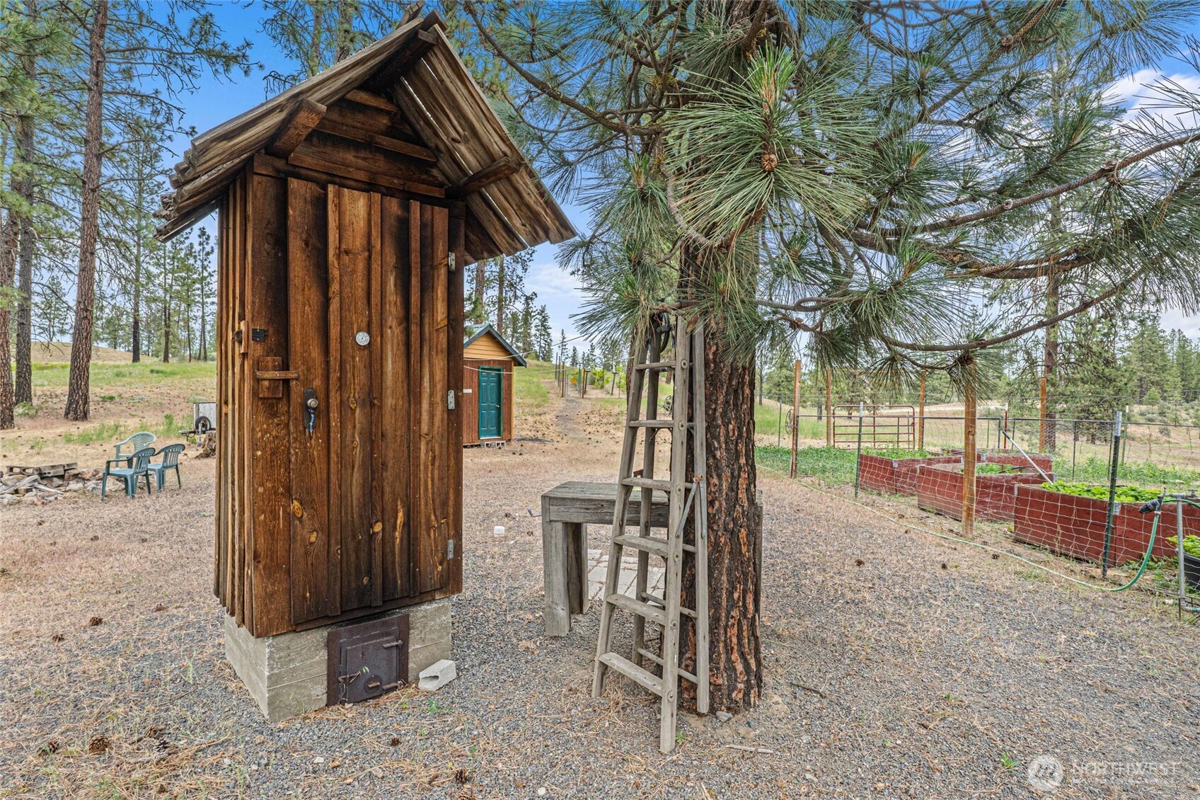 40048 Cayuse Cove Property Photo 31