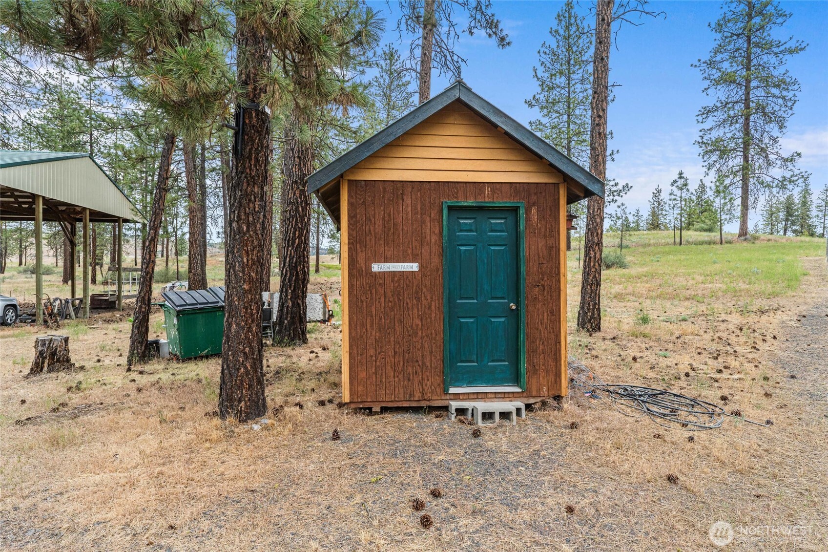 40048 Cayuse Cove Property Photo 32