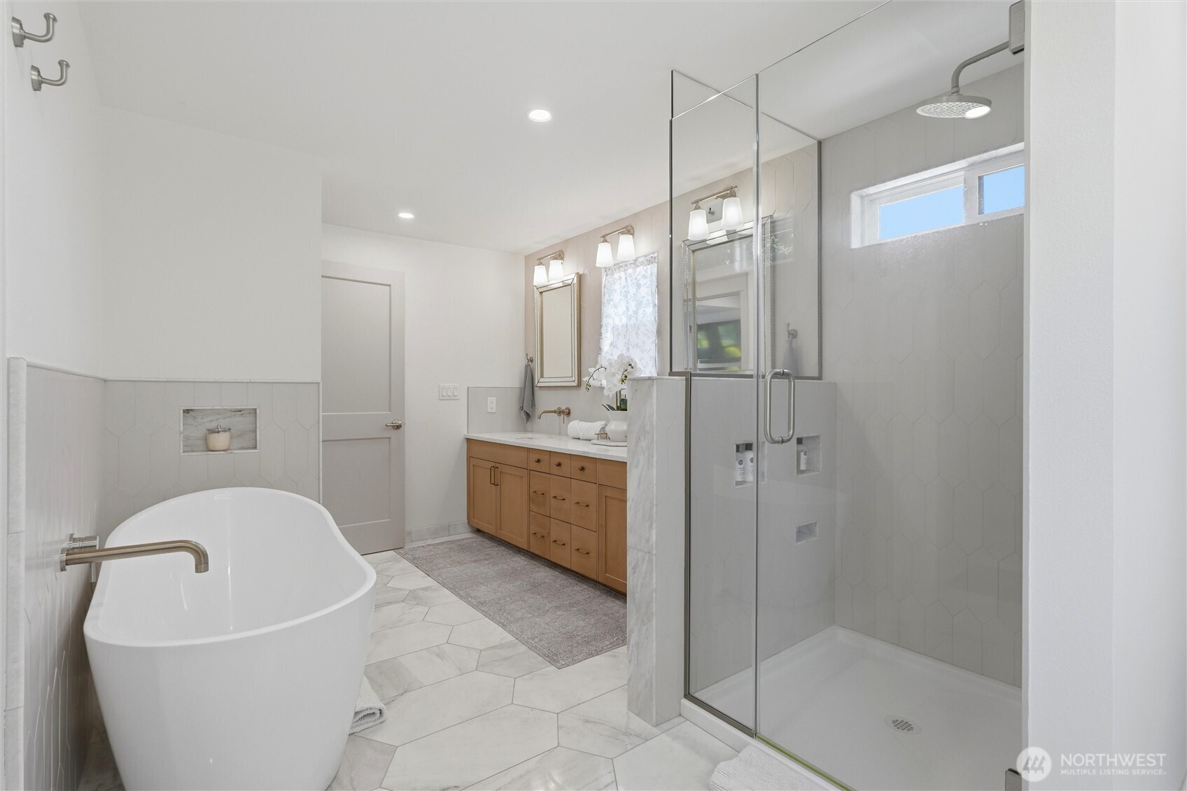 19012 Ne 139th Street Property Photo 19
