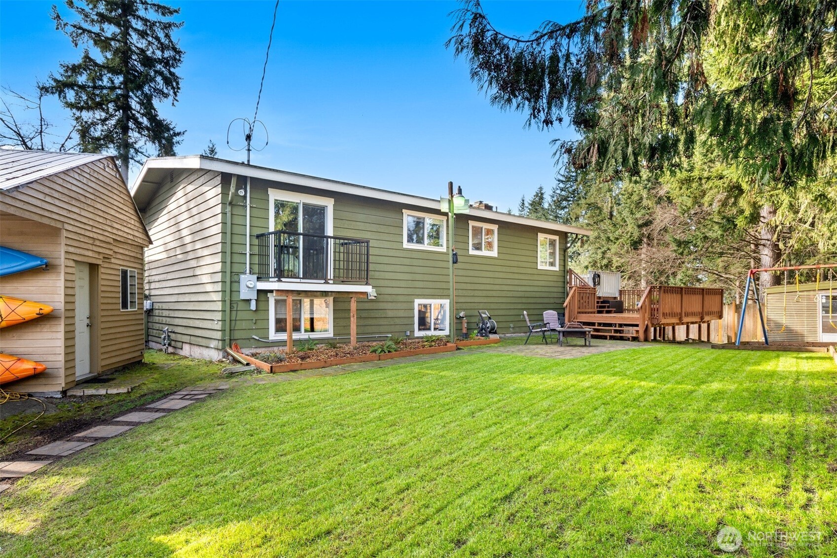 6427 182nd Place Property Photo 37