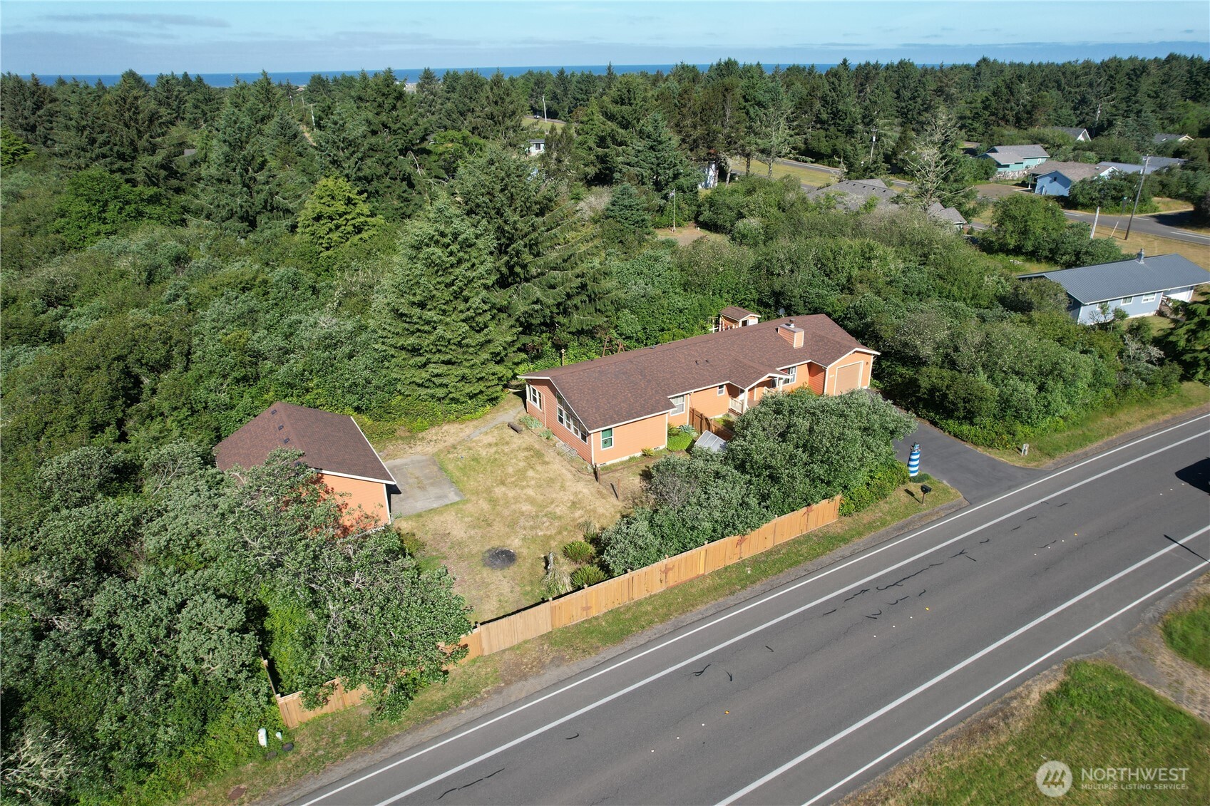 509 Point Brown Avenue Property Photo 1