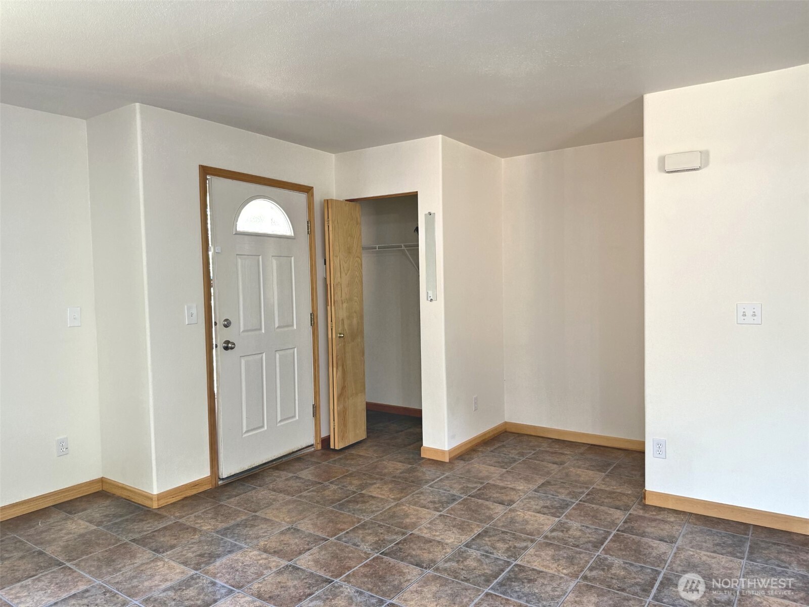 509 Point Brown Avenue Property Photo 5