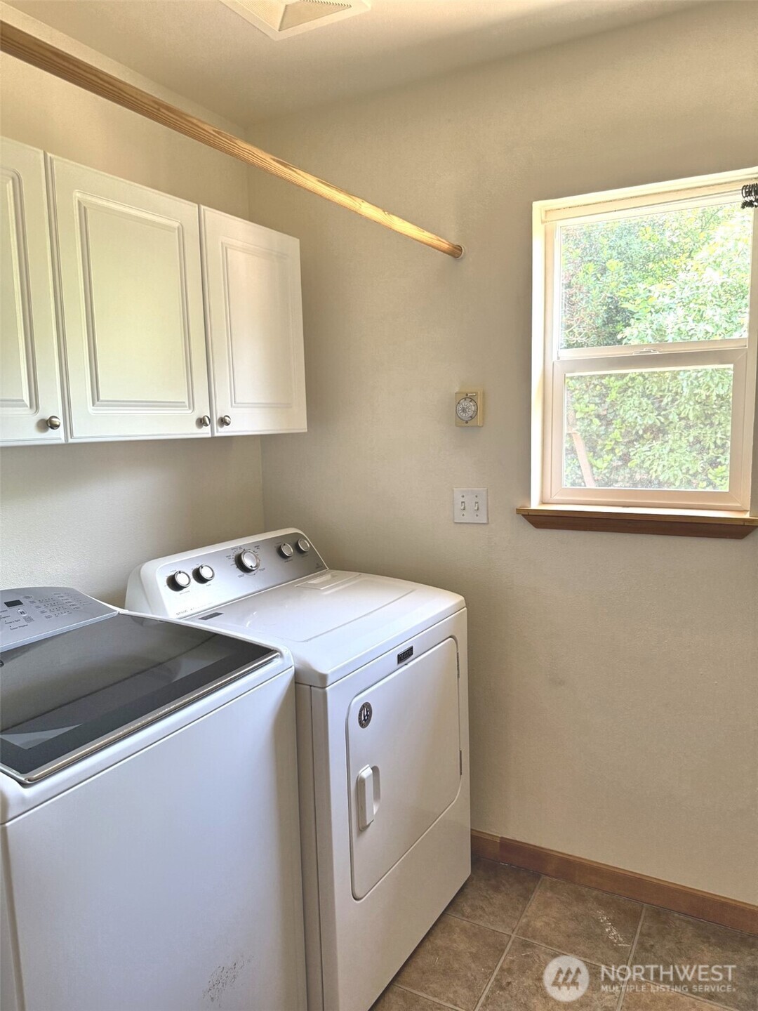 509 Point Brown Avenue Property Photo 7
