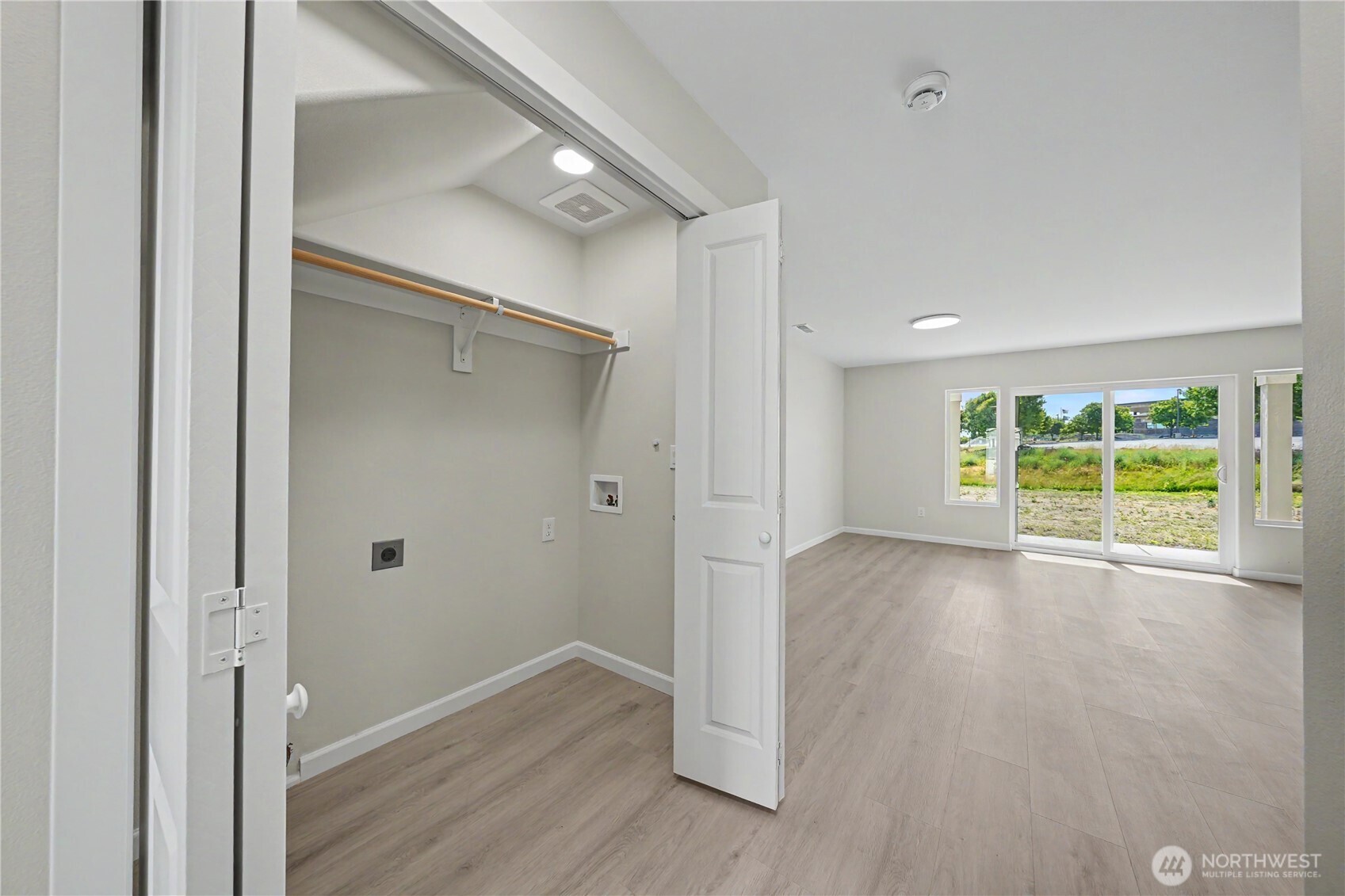 455 N Fifth Avenue Property Photo 28
