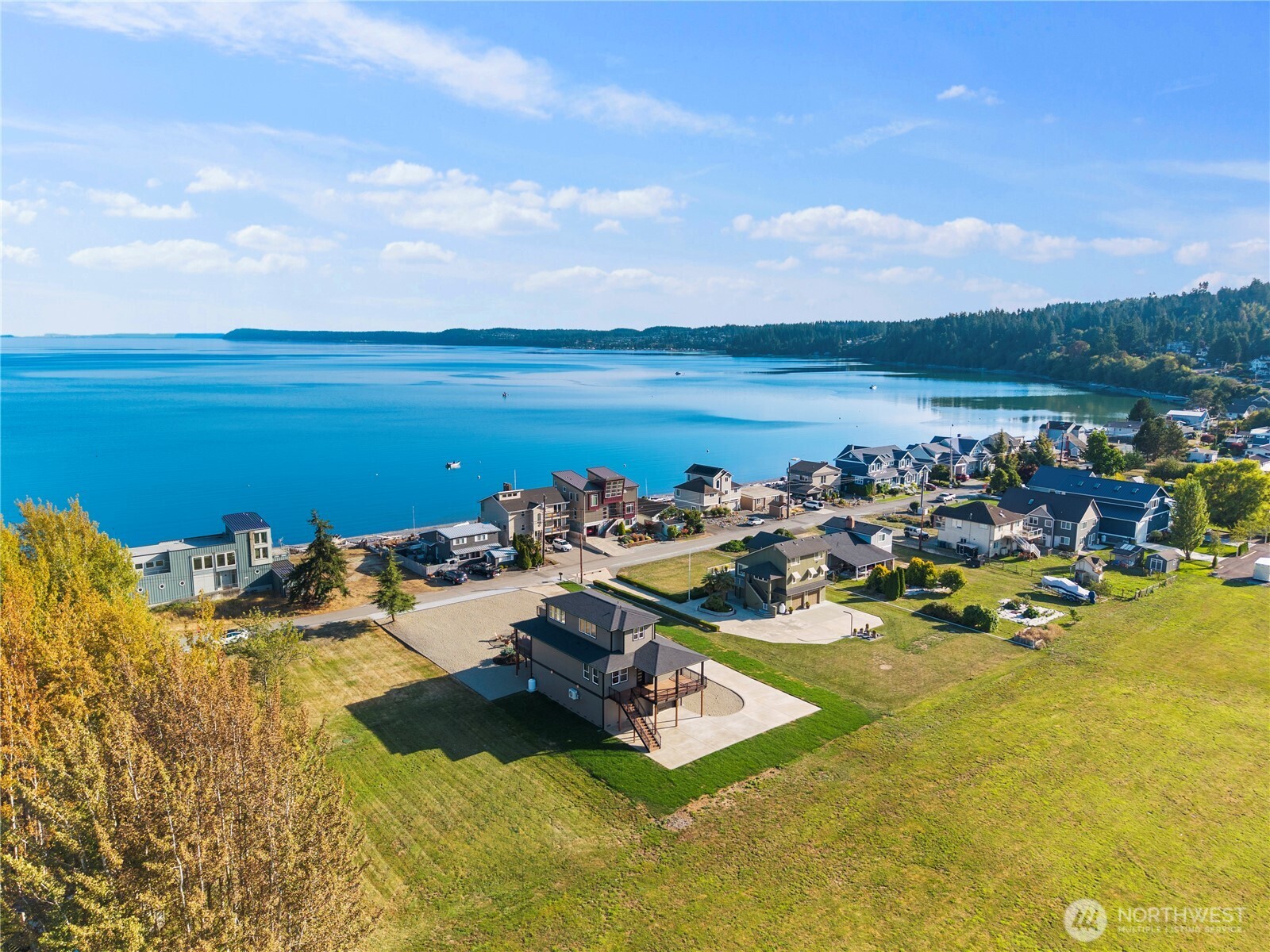 169 Driftwood Shores Property Photo 4