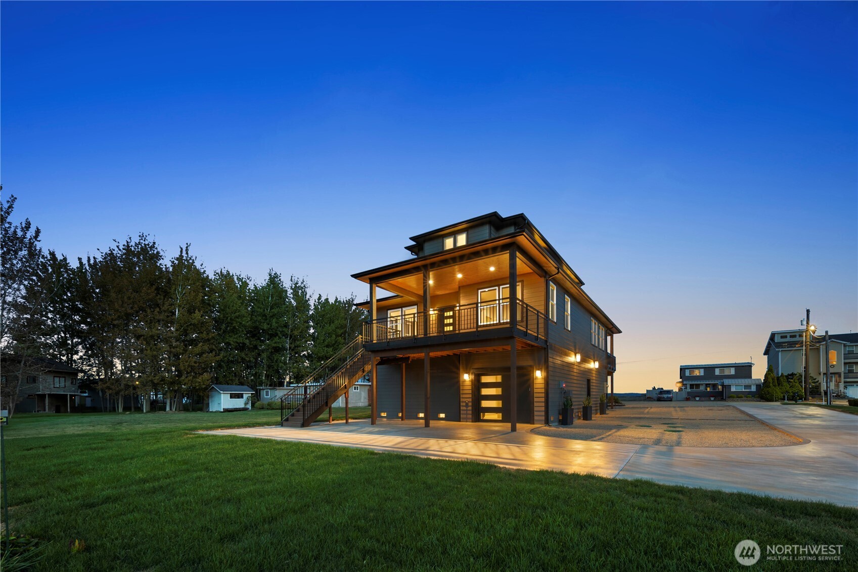 169 Driftwood Shores Property Photo 34