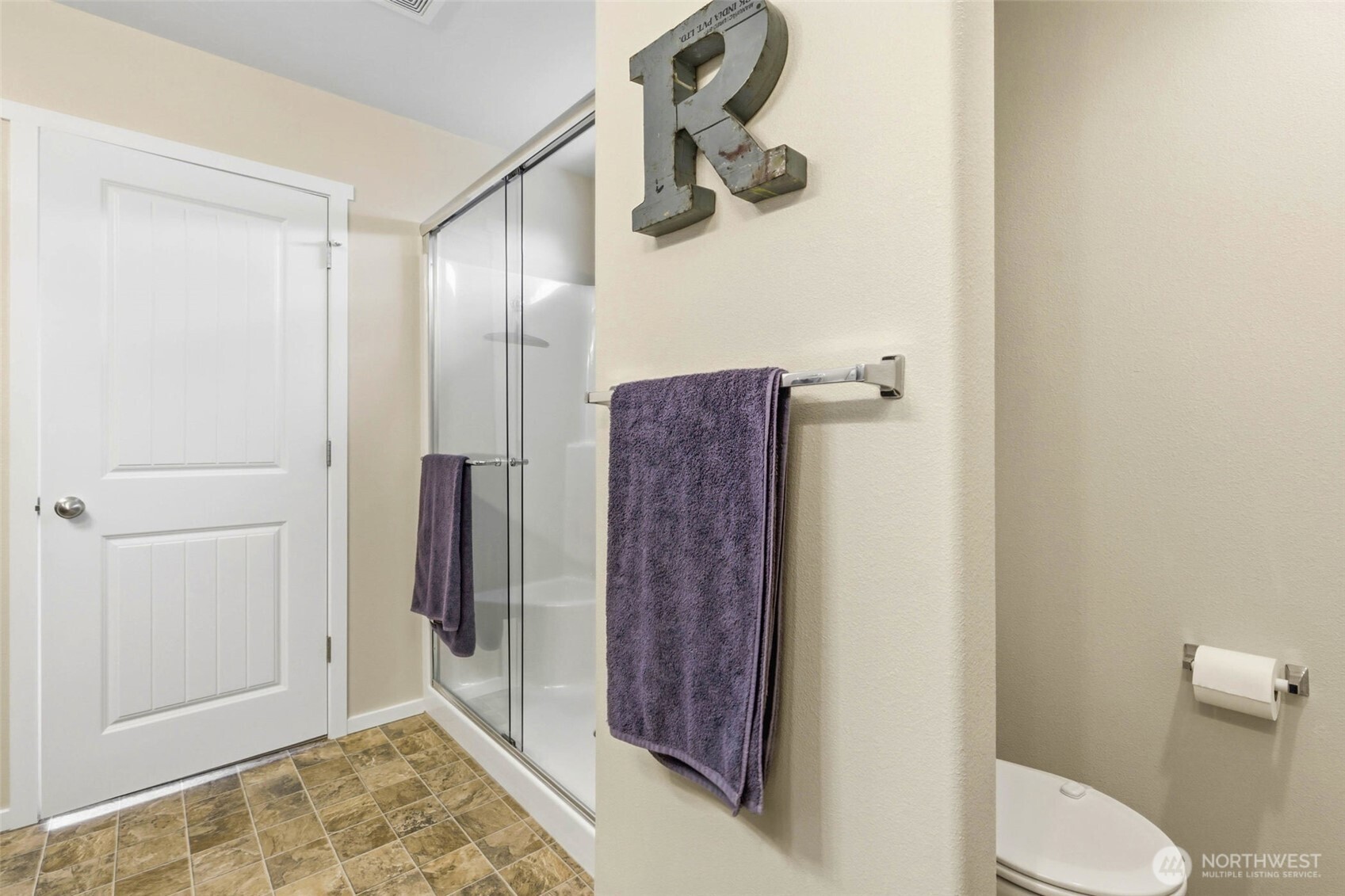 6212 Ramus Ln Property Photo 18