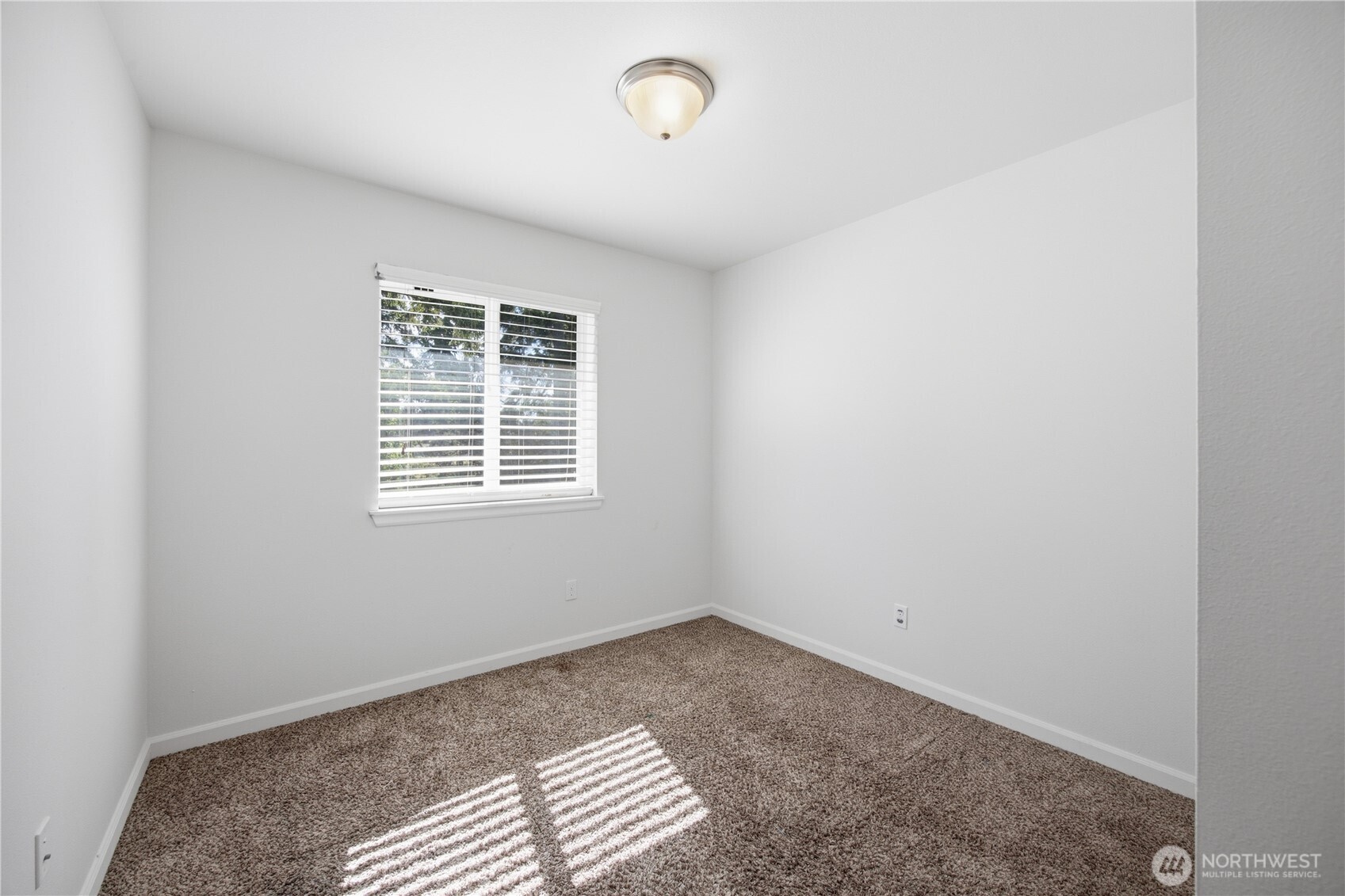 20201 20th Avenue Property Photo 25