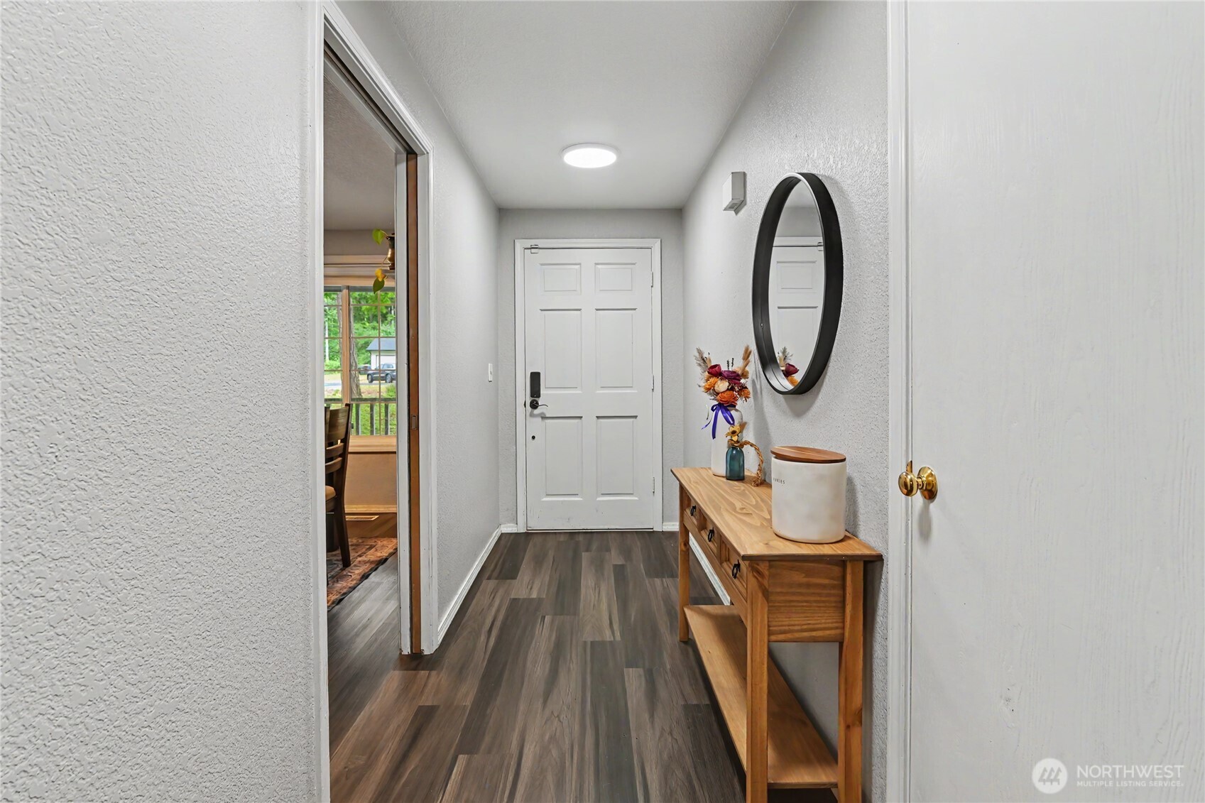 8212 Ethan Court Property Photo 6