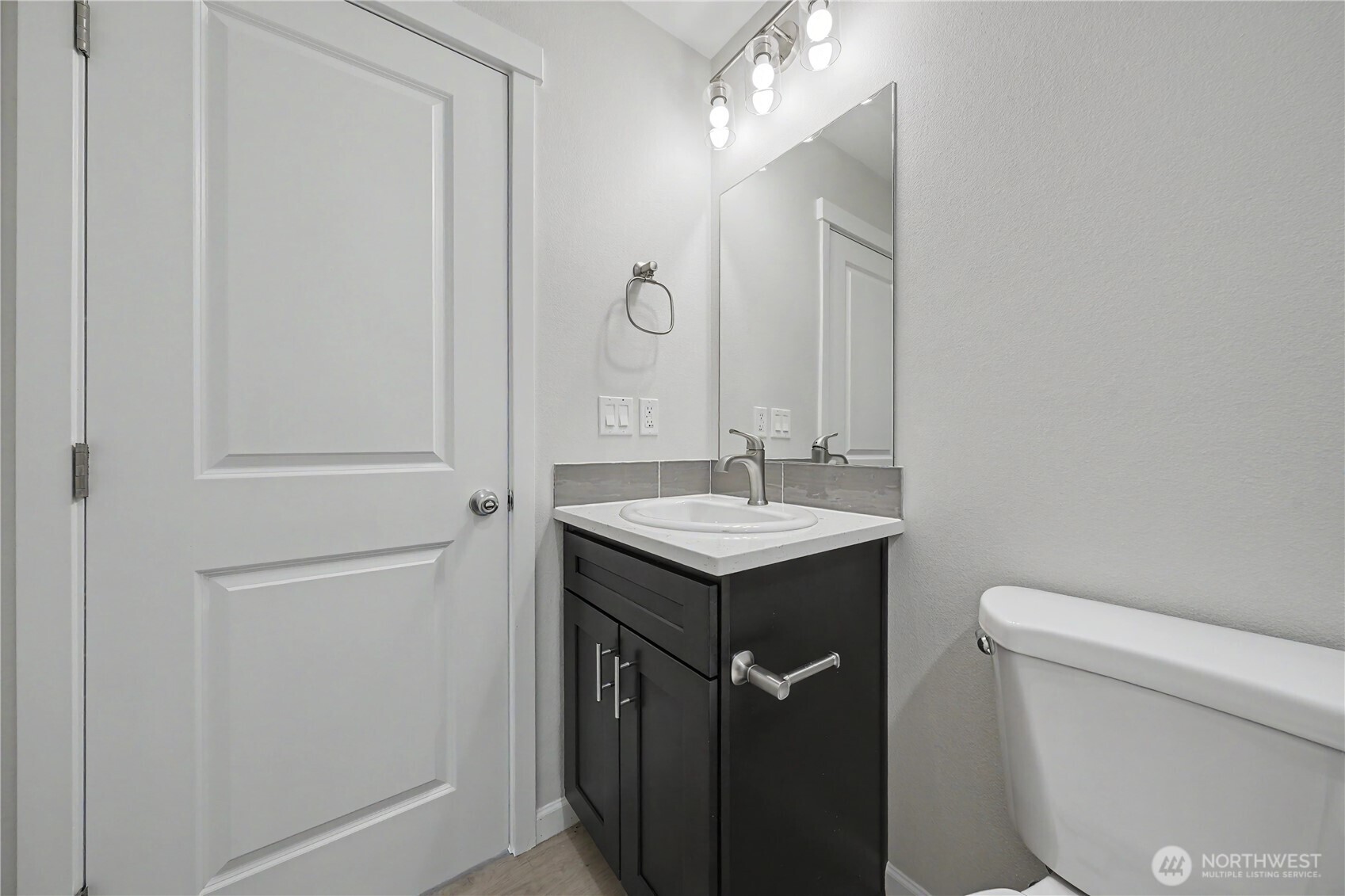 475 N Fifth Avenue Property Photo 25