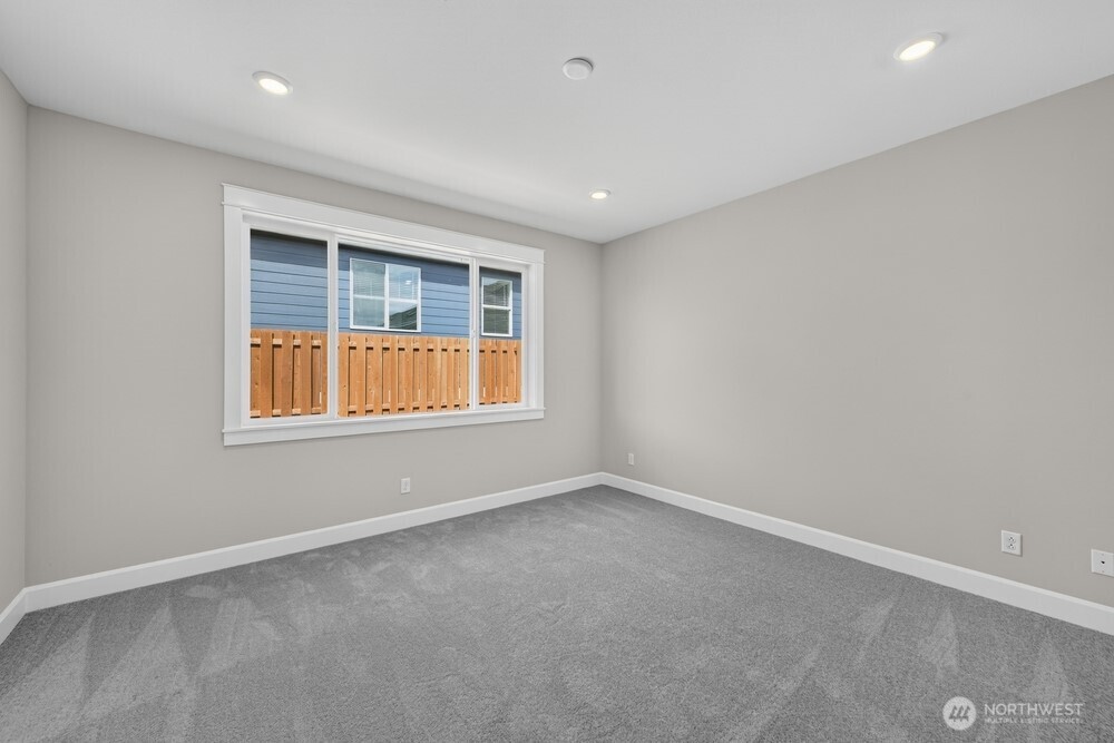2719 Bowthorpe Street Property Photo 11