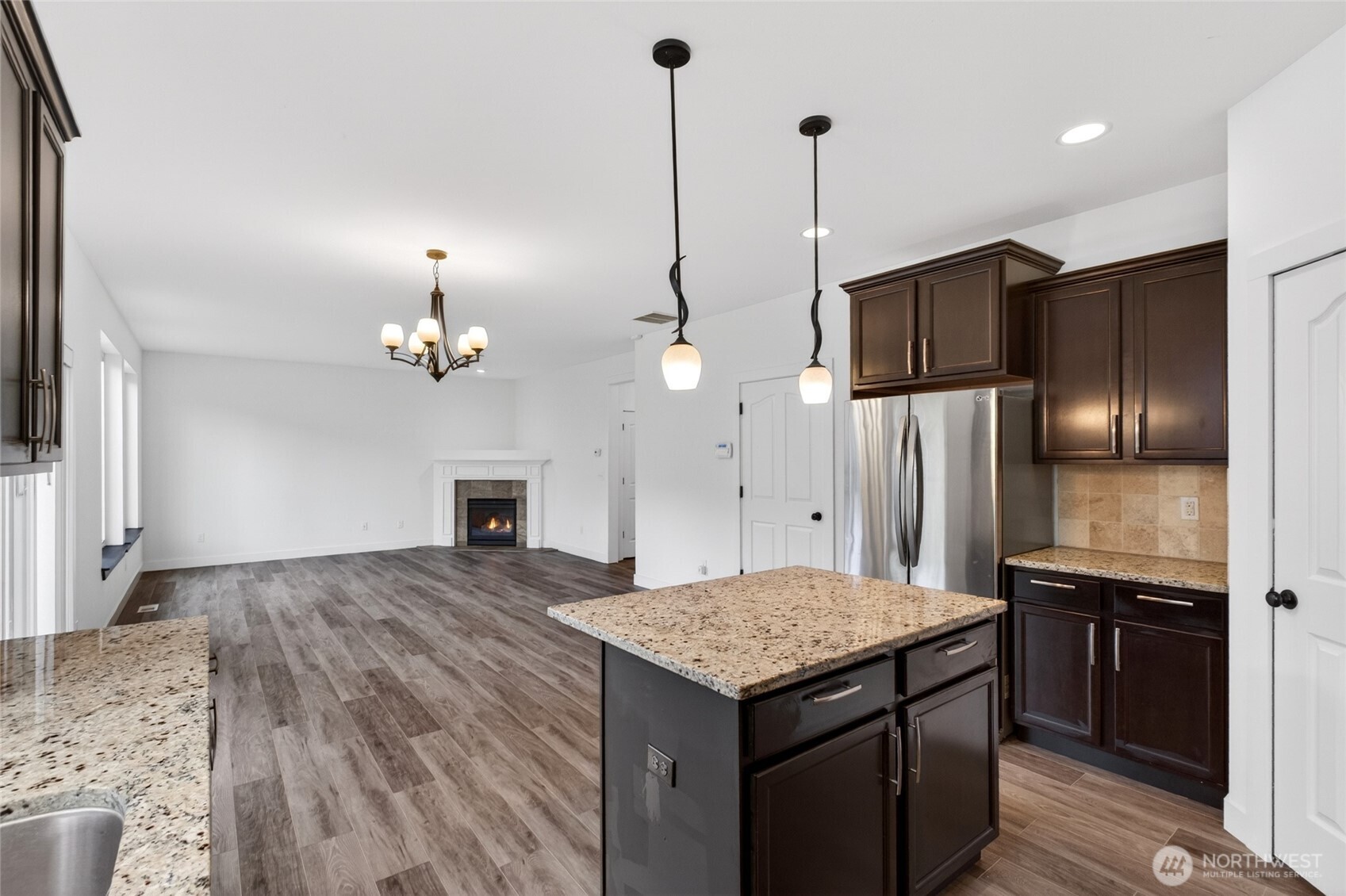 18209 5th Avenue Ct Property Photo 6