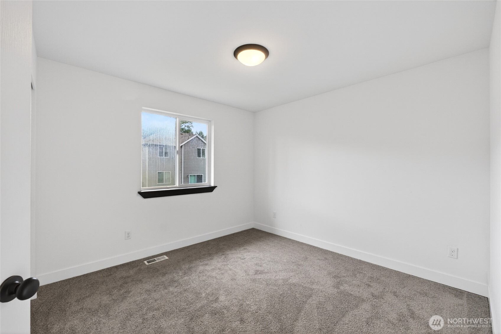 18209 5th Avenue Ct Property Photo 11