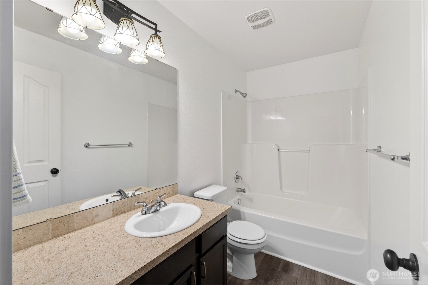 18209 5th Avenue Ct Property Photo 14