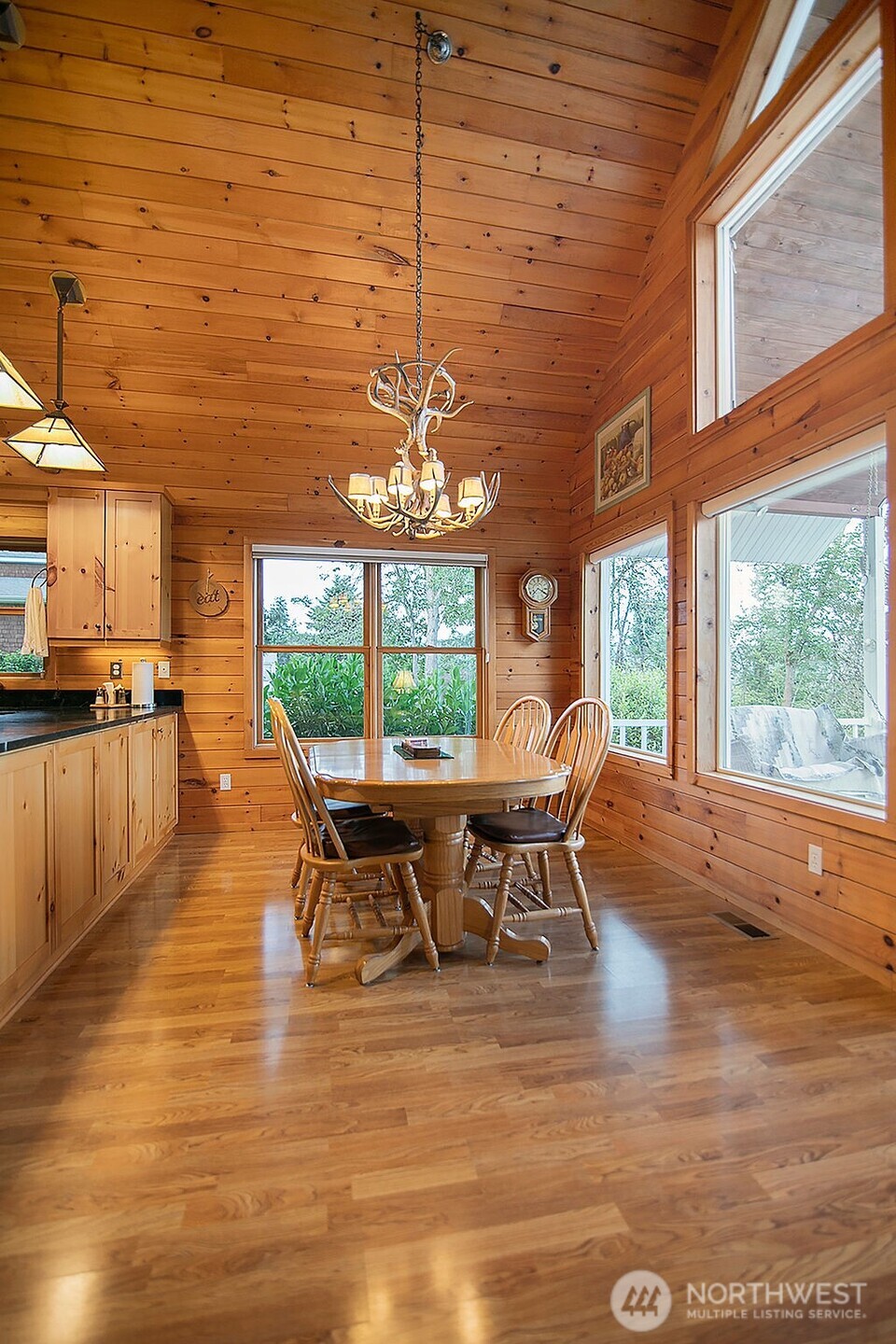104 E Zola Drive Property Photo 11