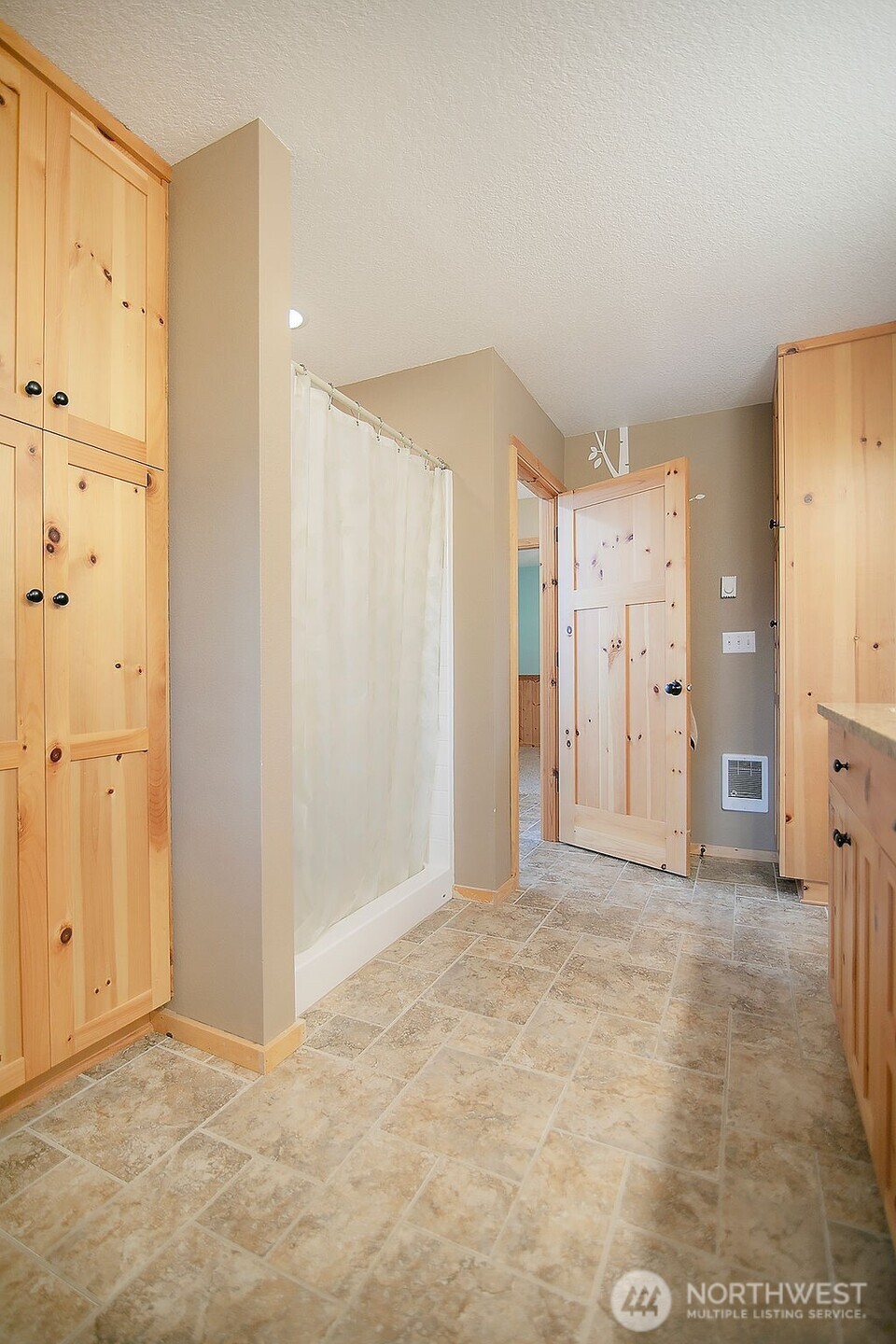 104 E Zola Drive Property Photo 18