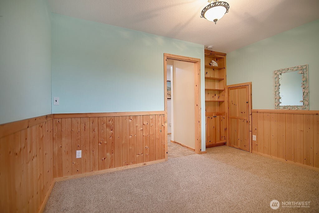 104 E Zola Drive Property Photo 22