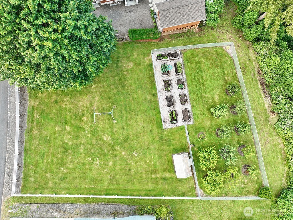 104 E Zola Drive Property Photo 37