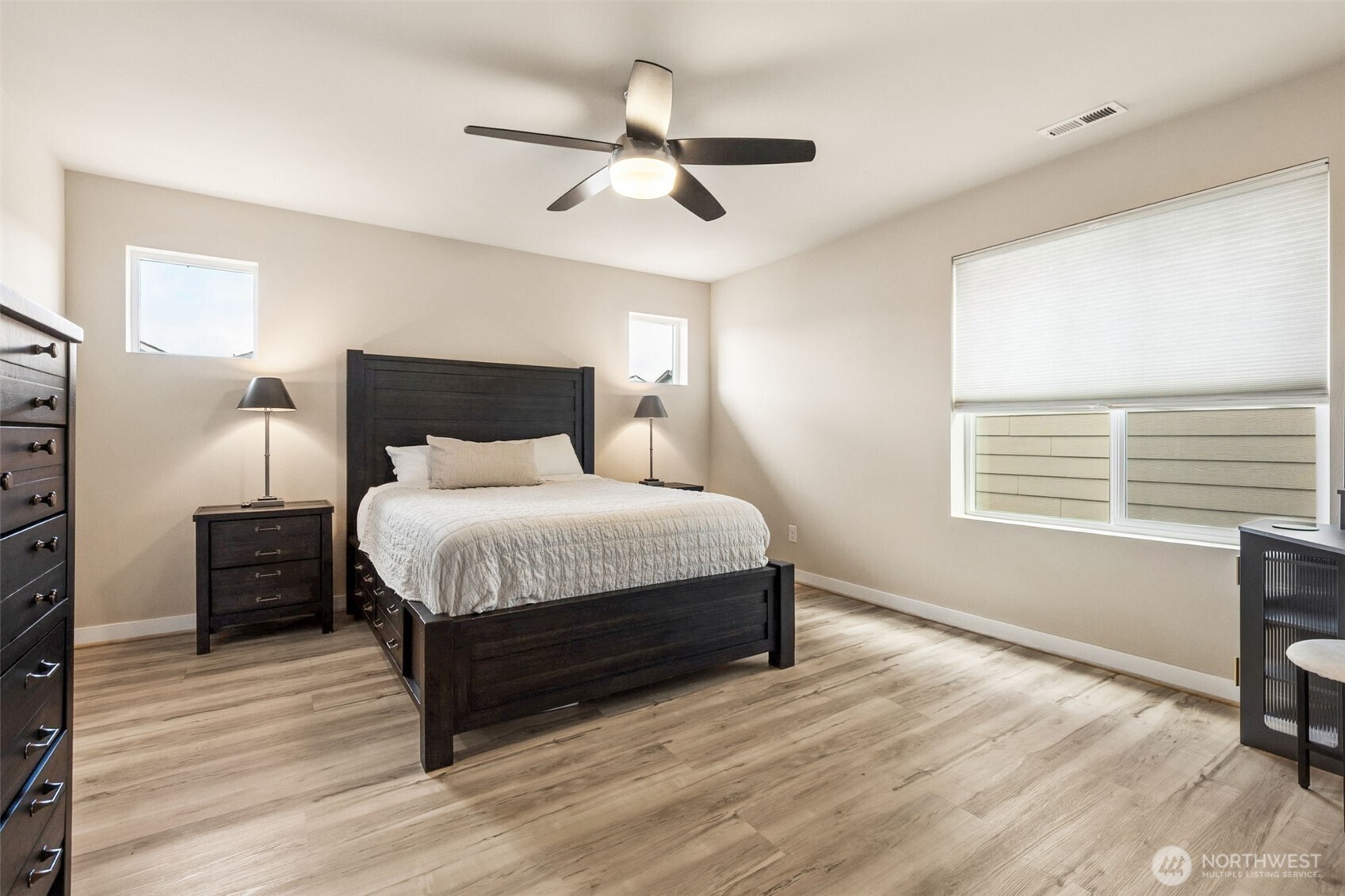 9079 Buttercup Street Property Photo 15