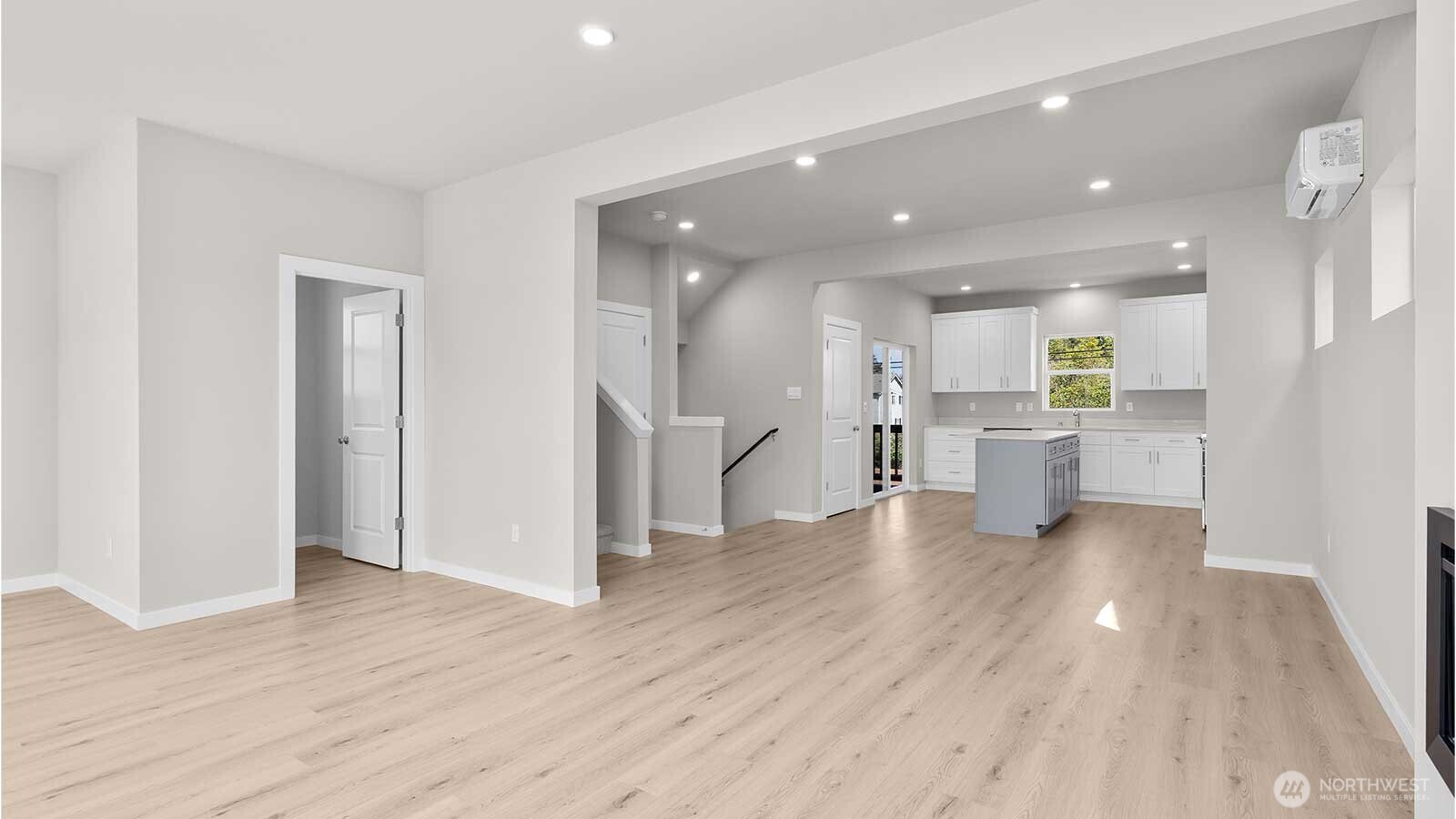 1117 138th Place Property Photo 7