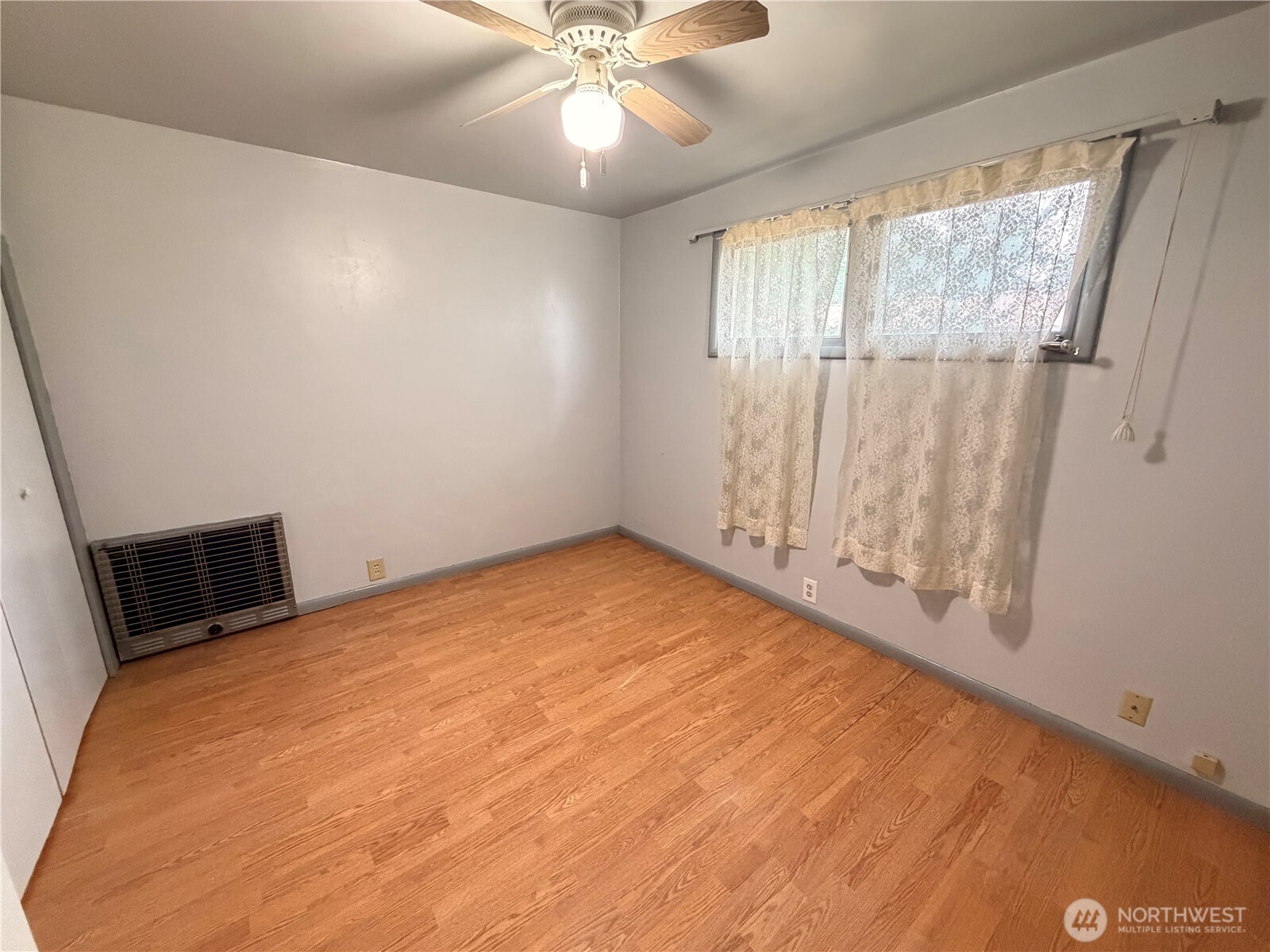 2108 Deerpath Property Photo 12