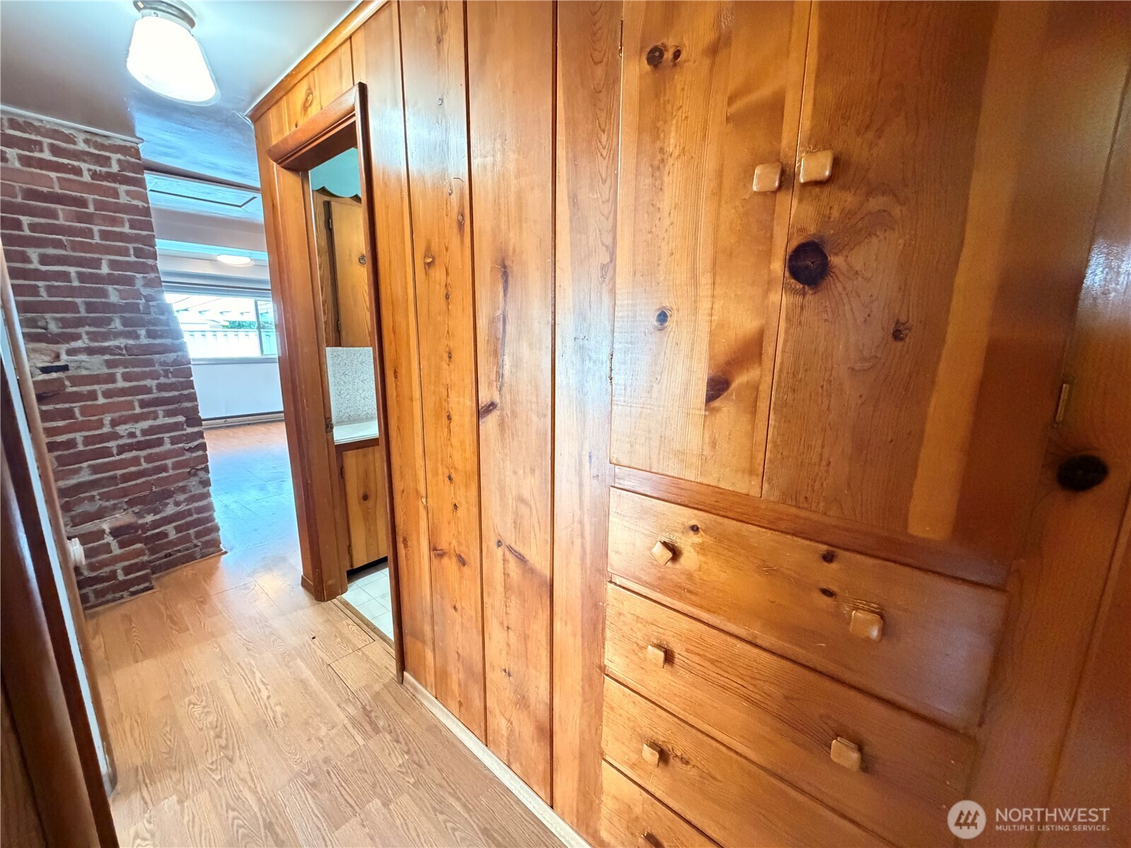 2108 Deerpath Property Photo 14