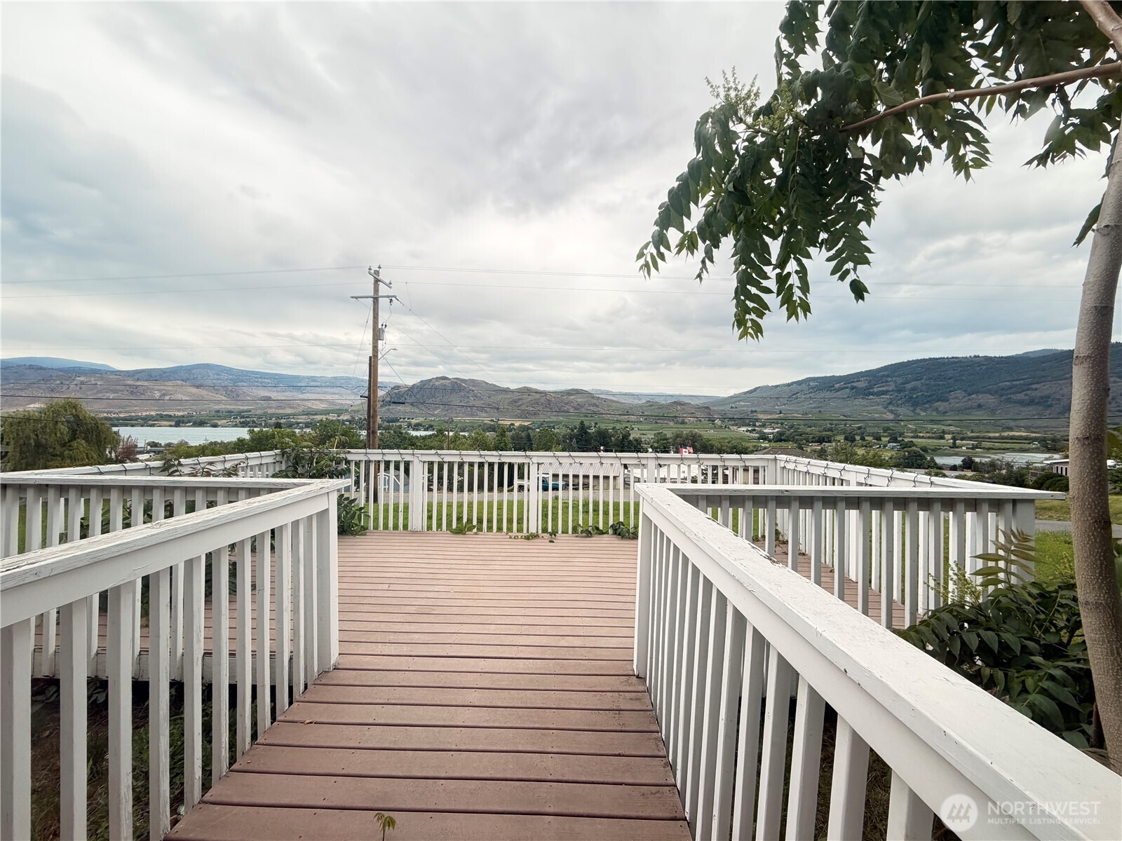 2108 Deerpath Property Photo 30