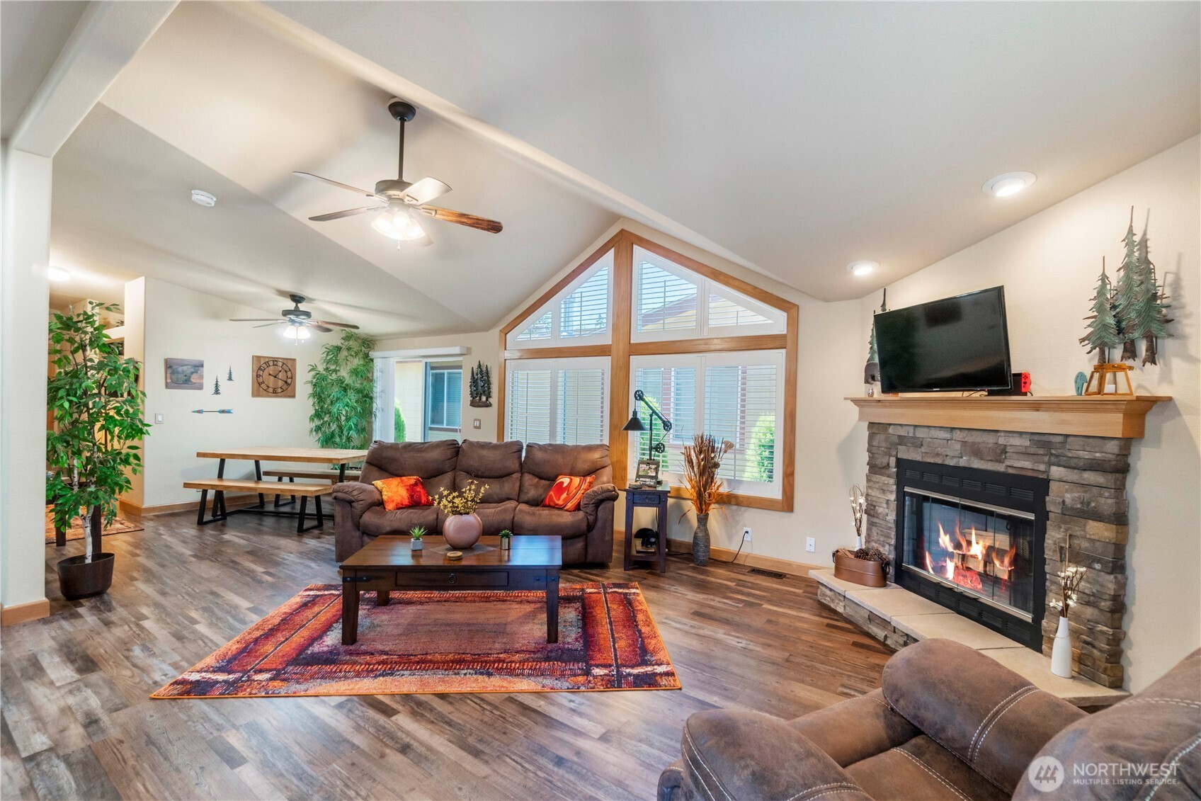2014 140 Street 258 Property Photo 2