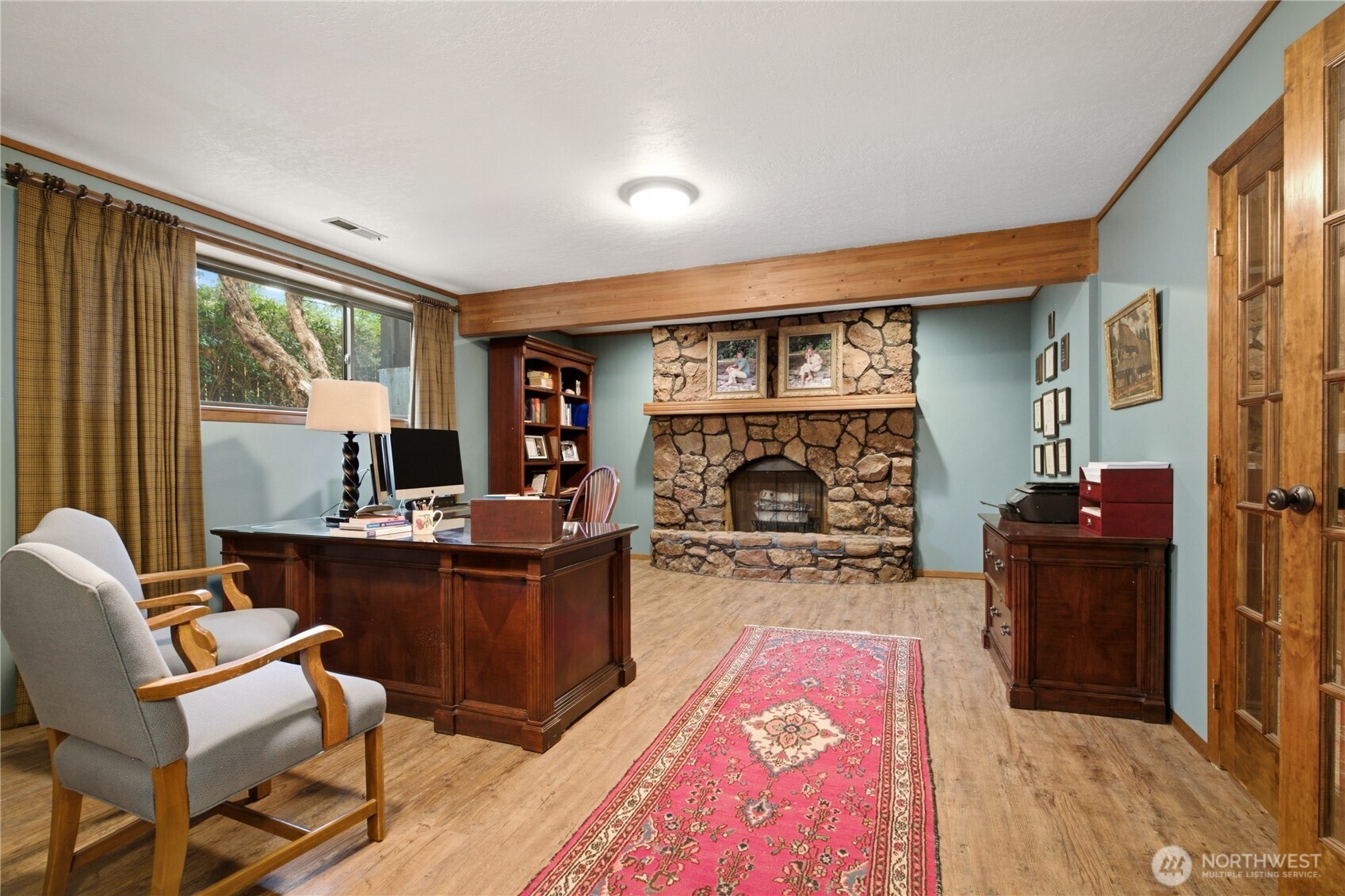 101 Gilbert Drive Property Photo 33