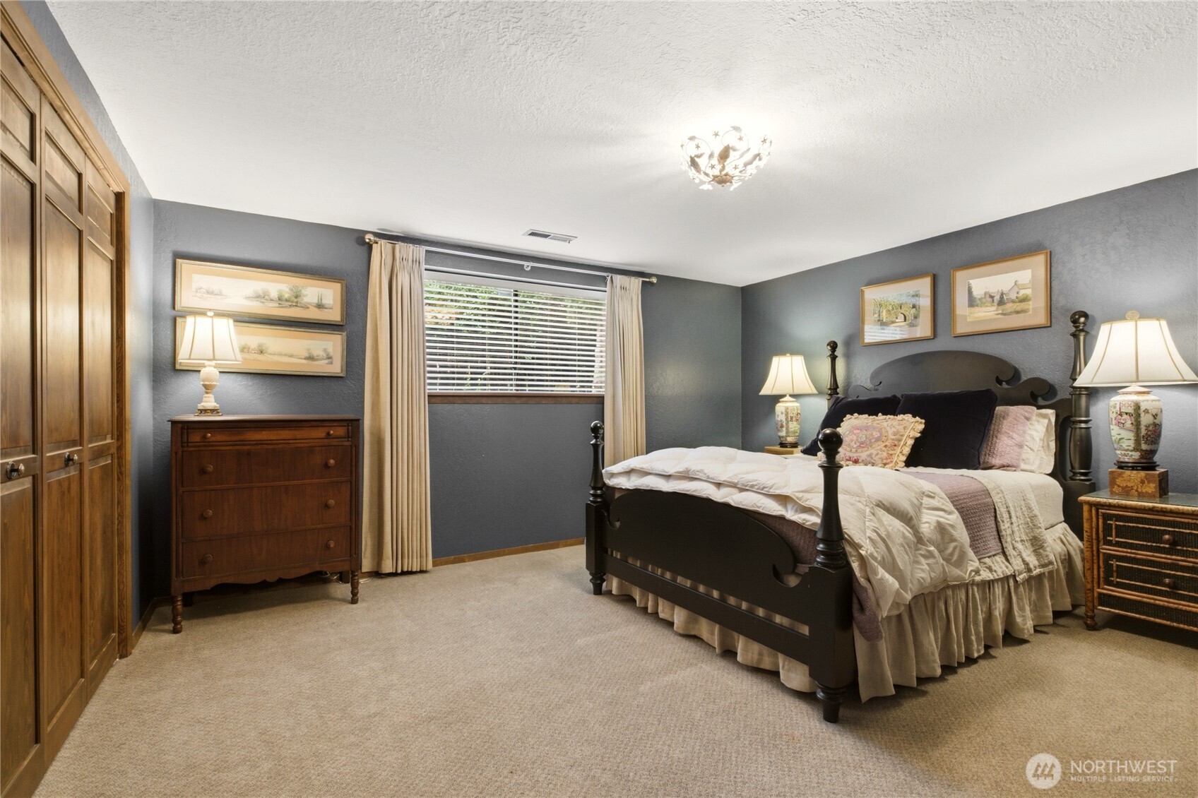101 Gilbert Drive Property Photo 34