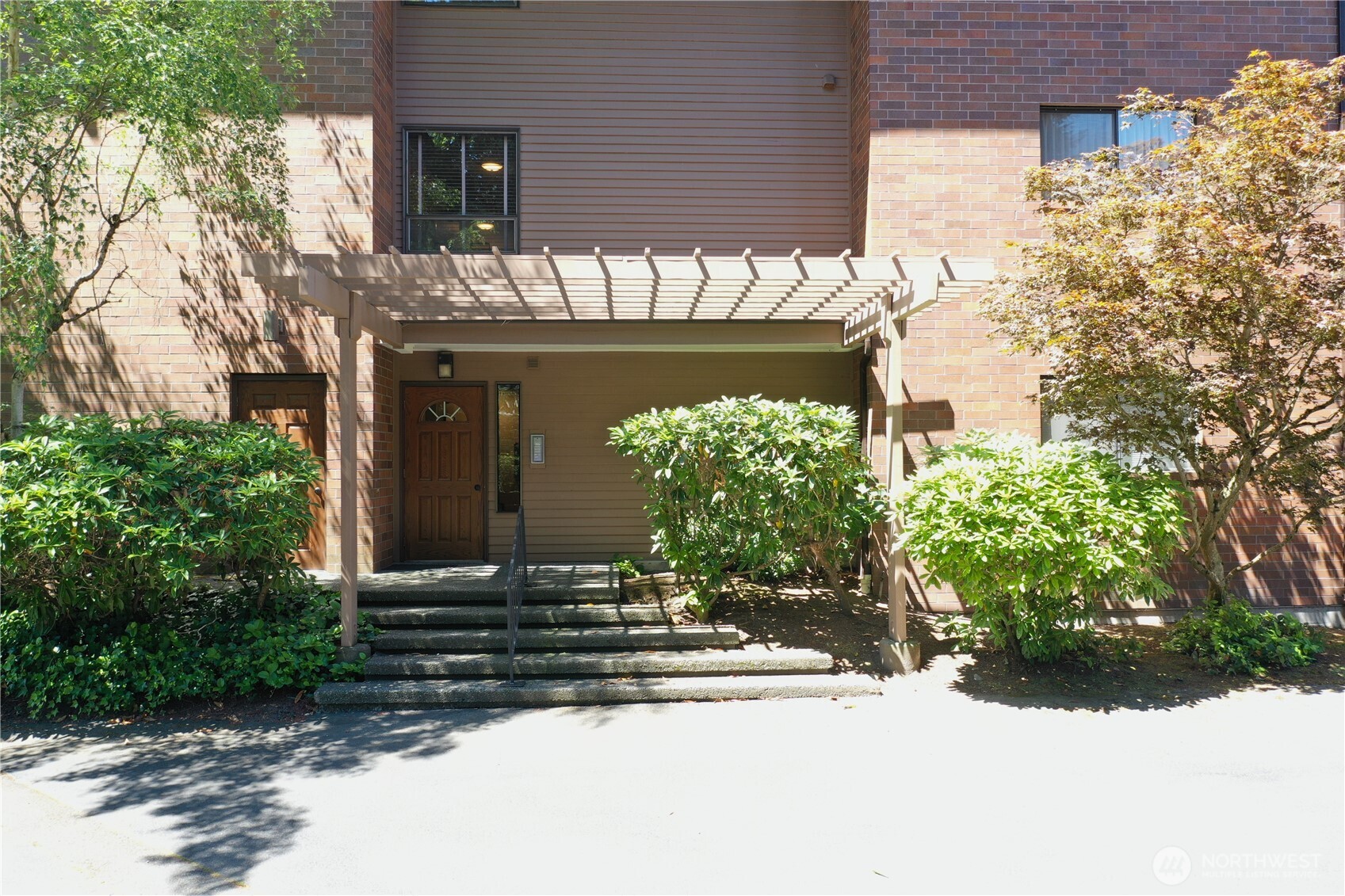 8230 53rd Avenue 812 Property Photo 5
