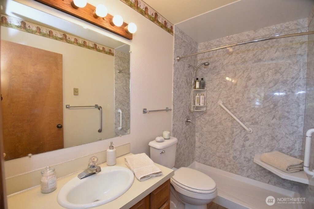 8230 53rd Avenue 812 Property Photo 23