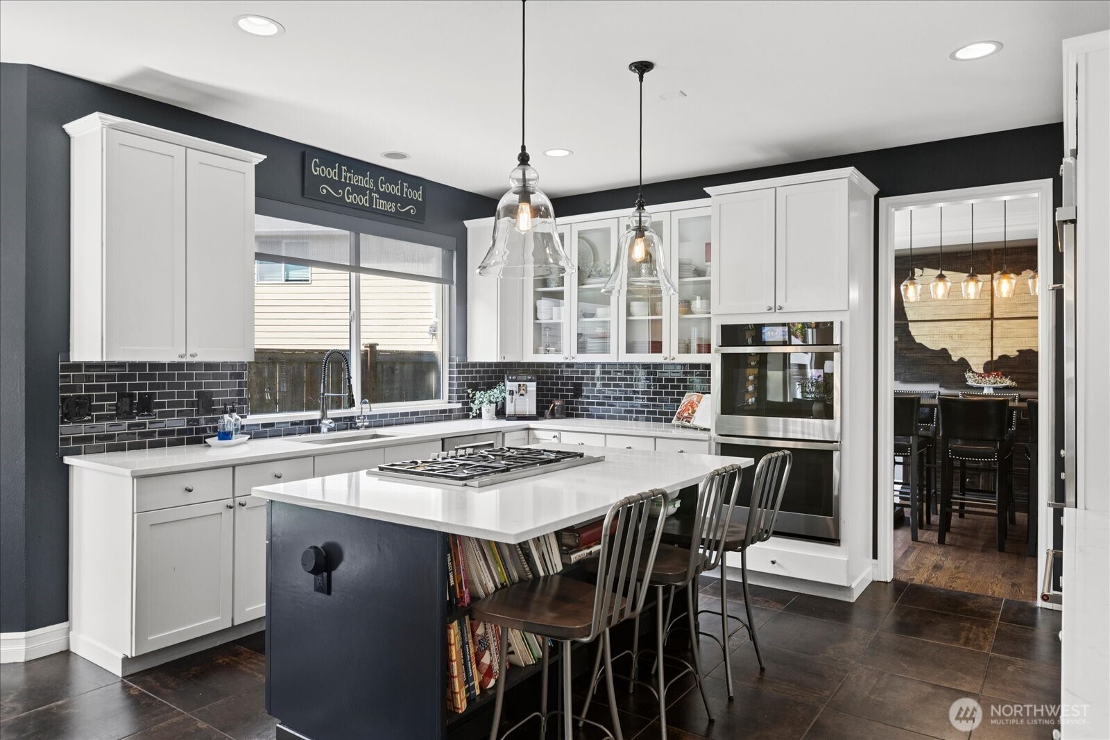 2211 238th Place Property Photo 10