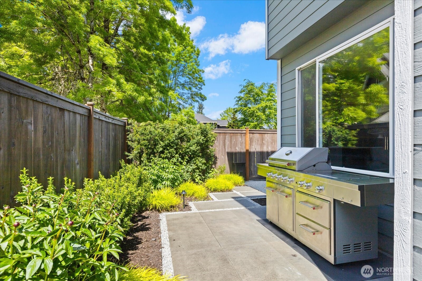 2211 238th Place Property Photo 30
