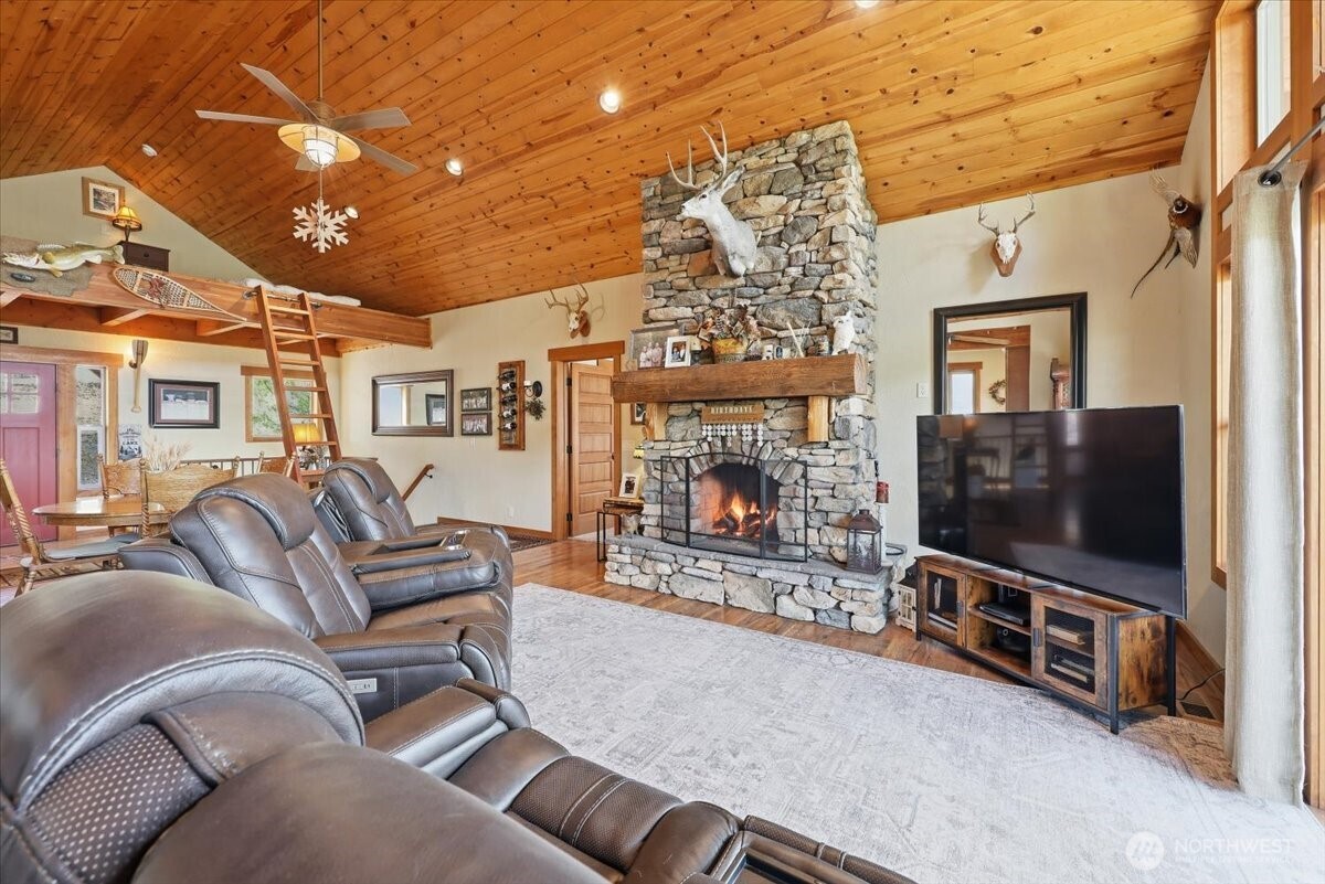 31795 Ringneck Lane East Property Photo 7