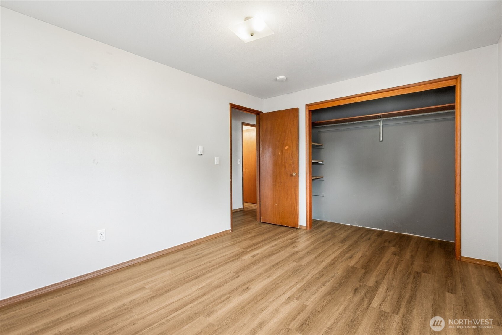 710 -712 S 127th Street Property Photo 13