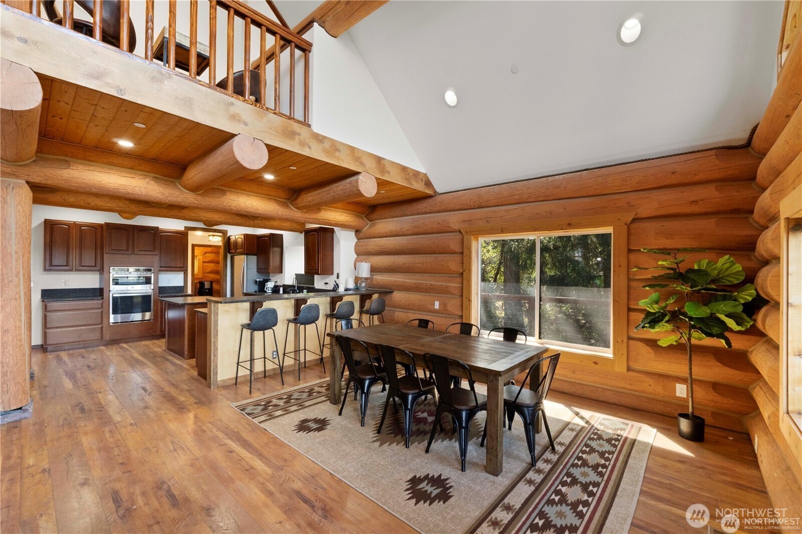 12508 Cole Point Drive Property Photo 9