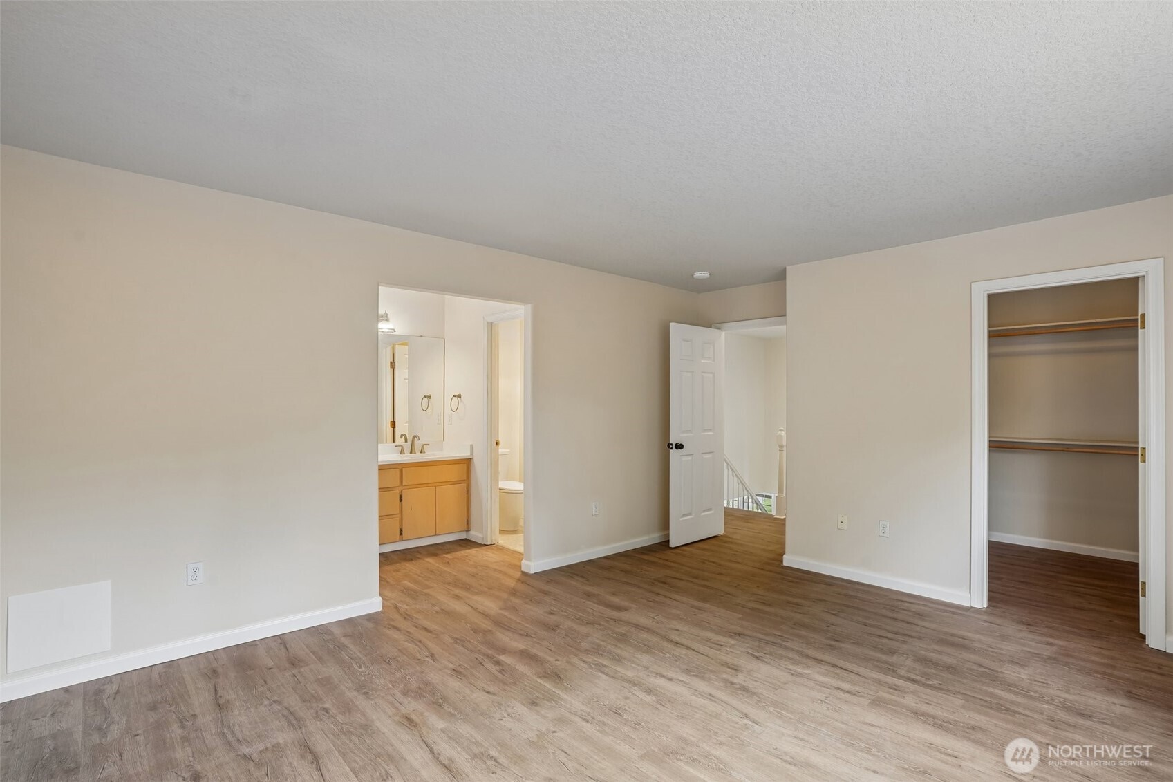 2111 Nw Willow Drive Property Photo 22