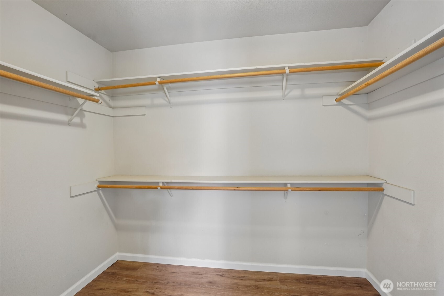 2111 Nw Willow Drive Property Photo 27