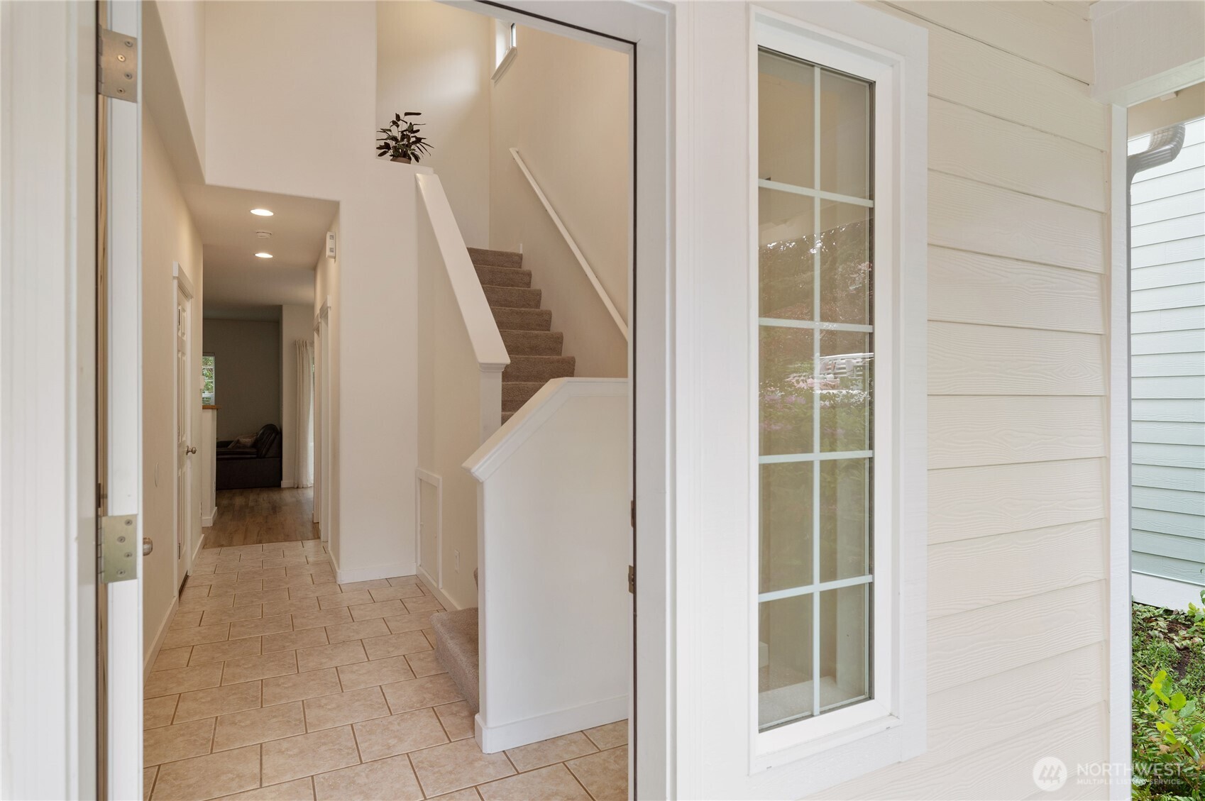 10612 Ne Kingston Meadows Circle Property Photo 6