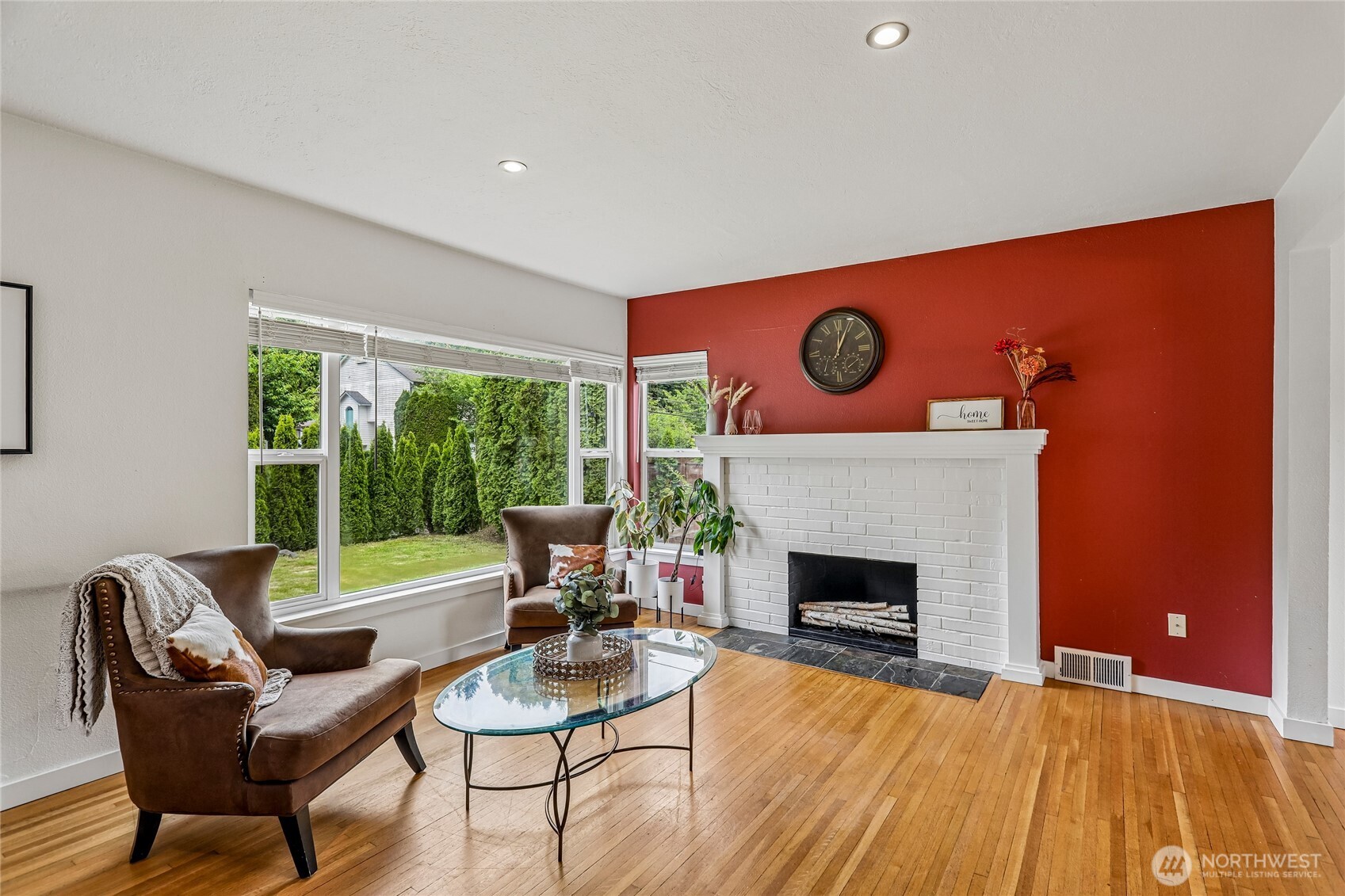 16208 48th Avenue Property Photo 3