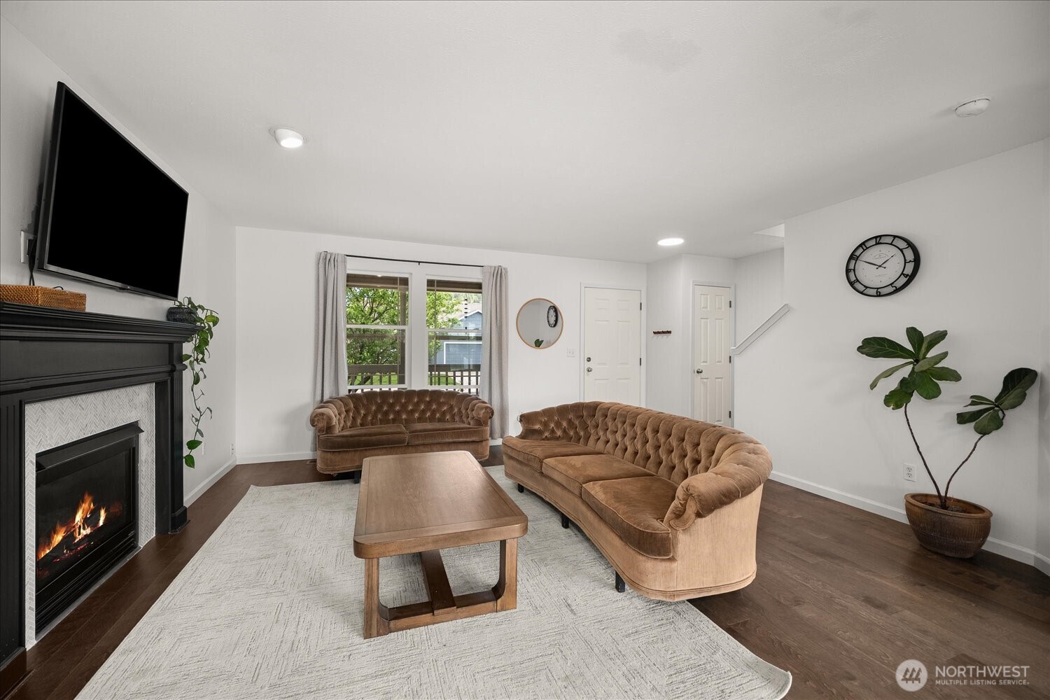 5320 S Myrtle Ln Property Photo 3