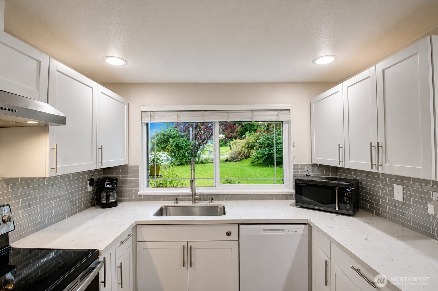 4722 197th Place Property Photo 11