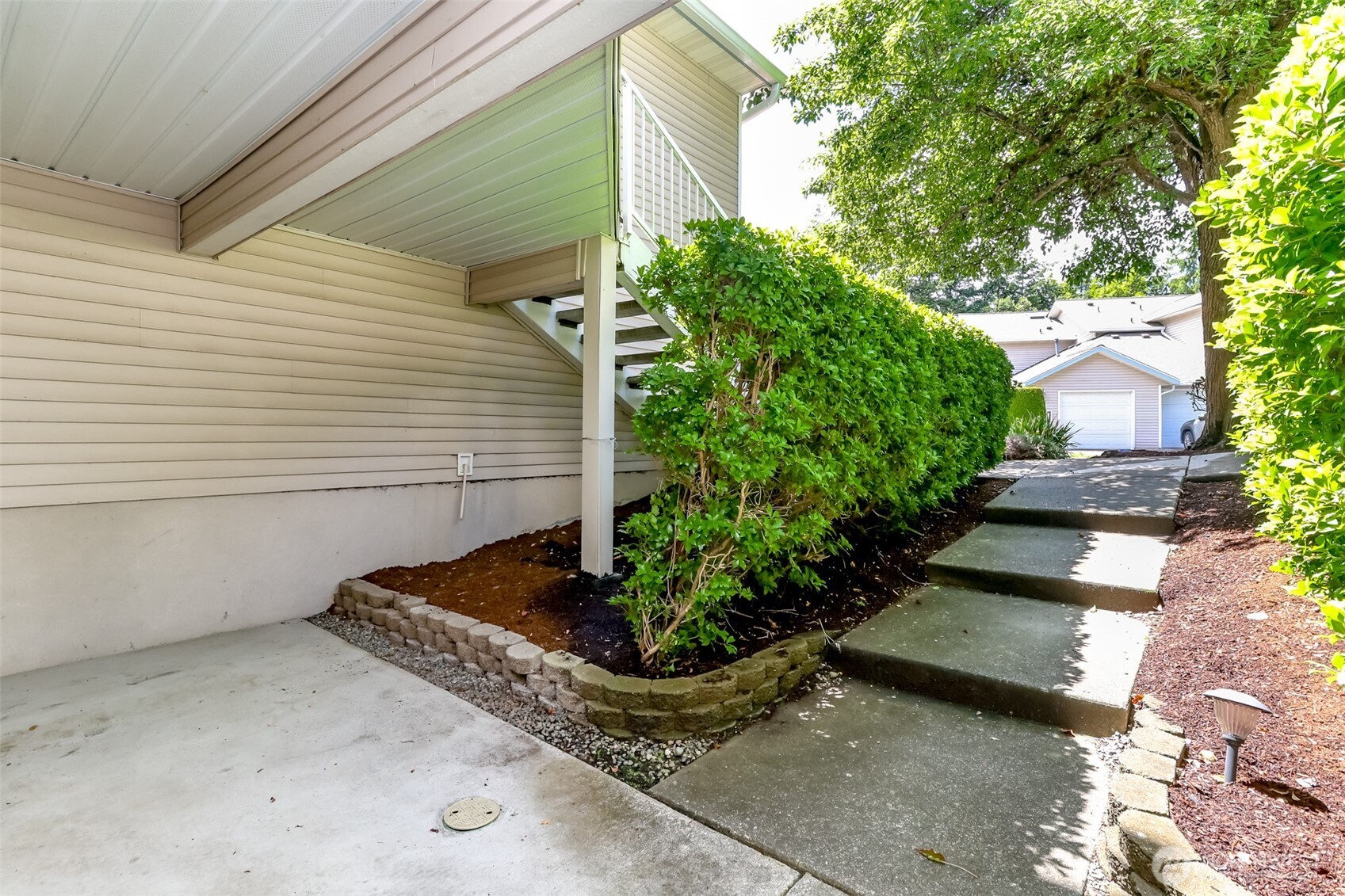 2037 S 368th Place Property Photo 3