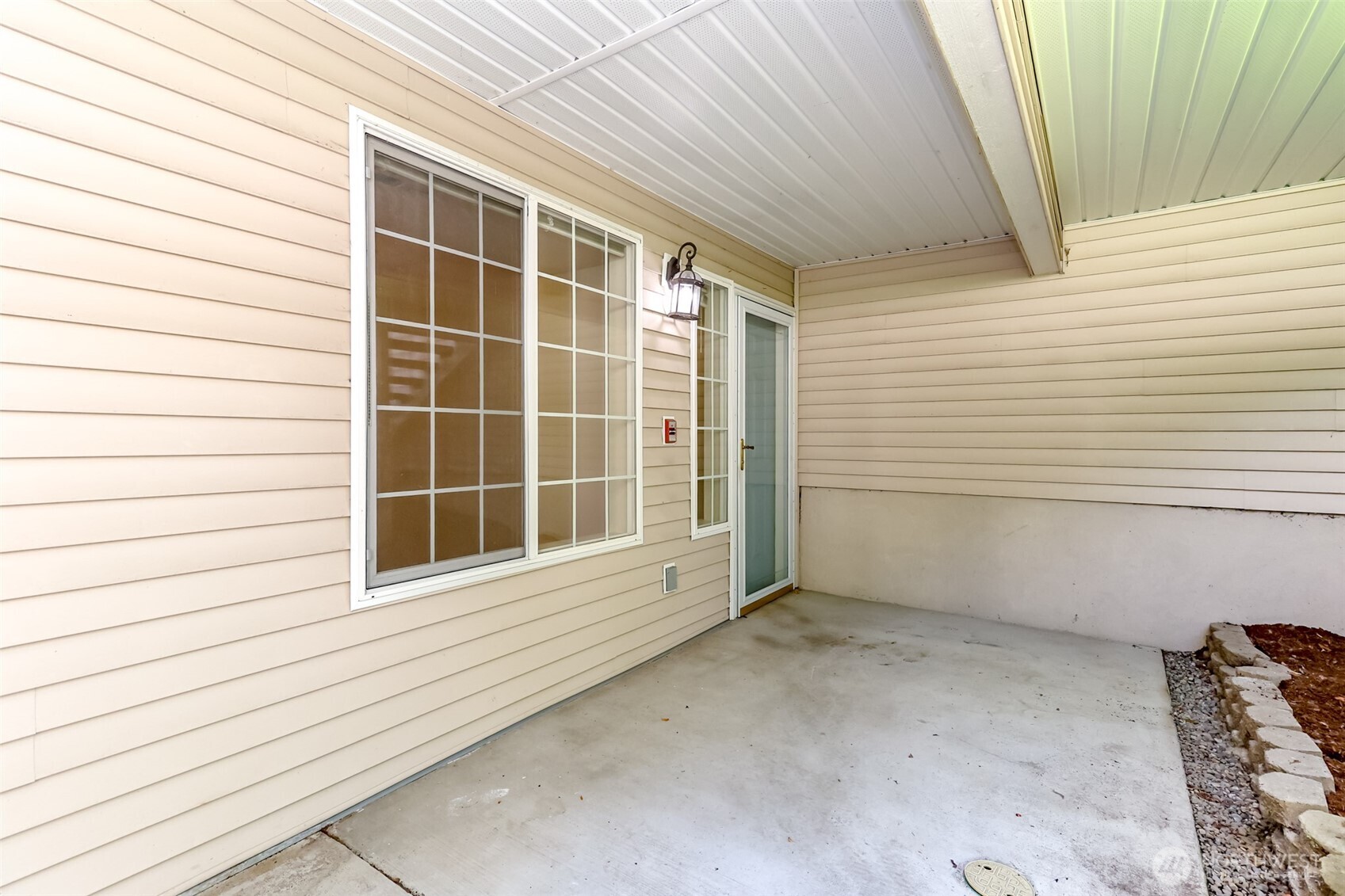 2037 S 368th Place Property Photo 6