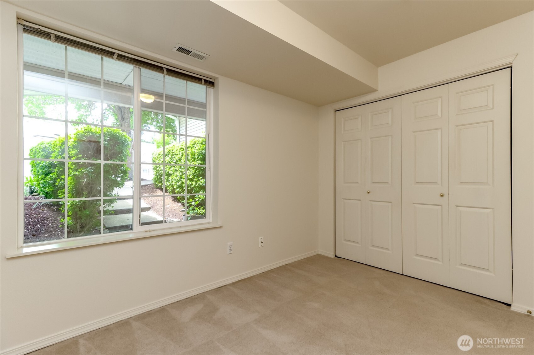 2037 S 368th Place Property Photo 31